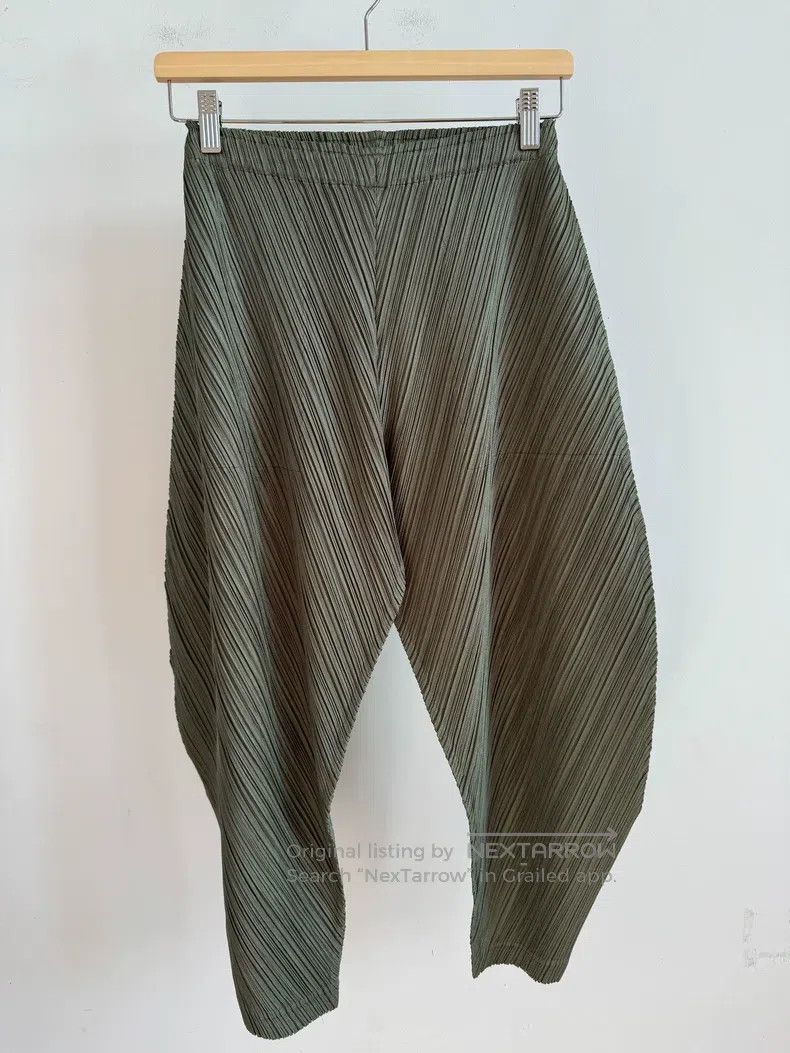 Issey Miyake Issey Miyake size:3 Gray Pleated Trousers Size 23" - 1 Thumbnail