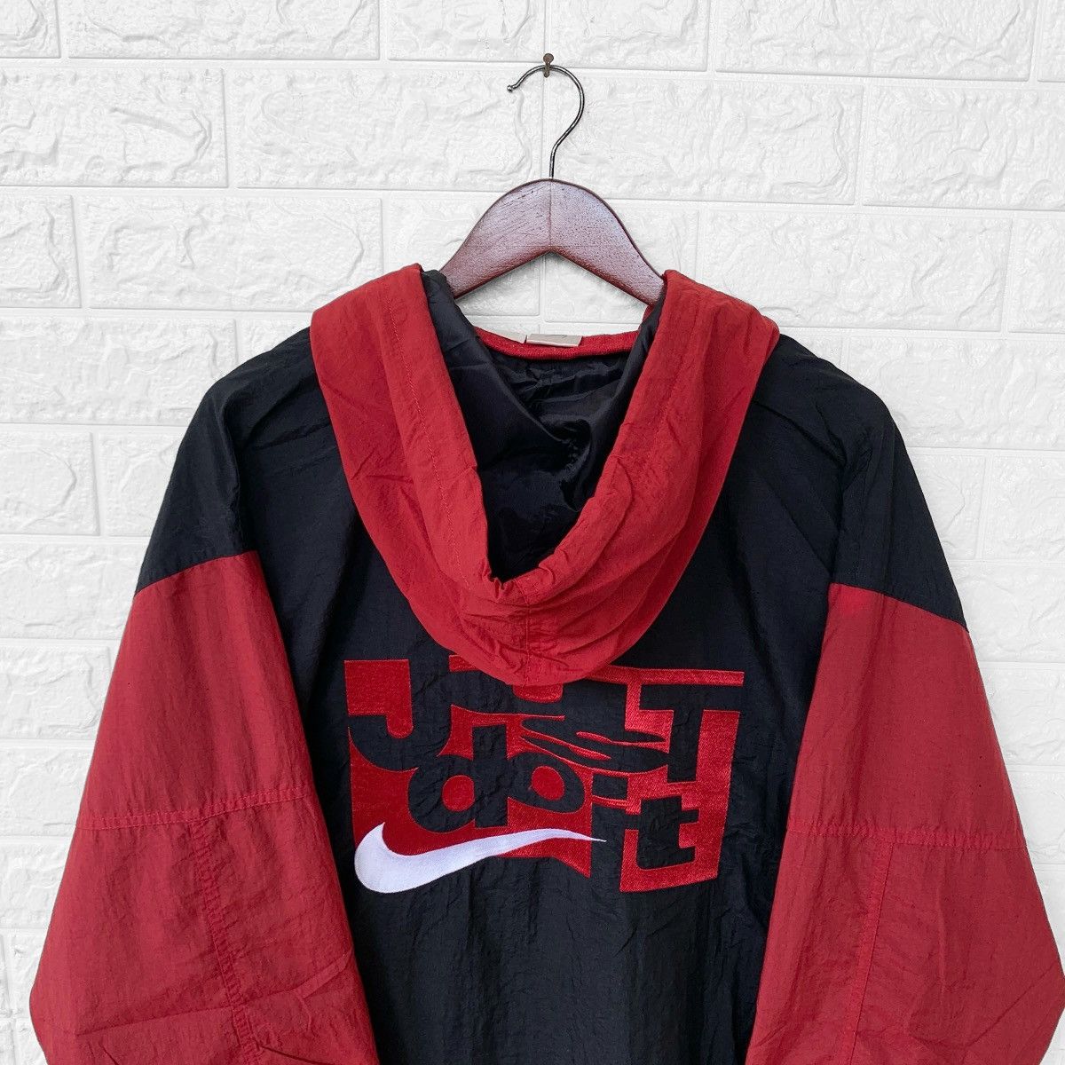 Vintage Vintage 90s Nike JUST DO IT Windbreaker Hoodie Jacket Size US L / EU 52-54 / 3 - 8 Thumbnail