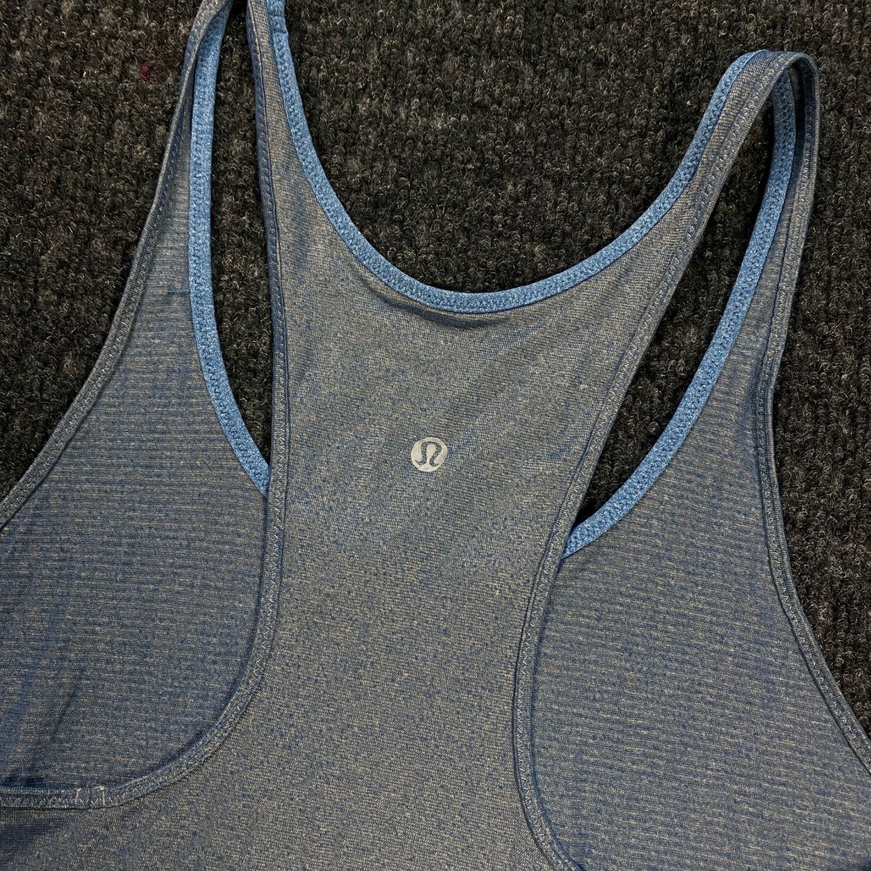 Lululemon Lululemon Womens Tank Top Blue Gray Drop Cut Racer Back 6 Athleisure Shirt Sleeveless Cropped Riders Breathable Lightweight Straps Stretch Womens Size M / US 6-8 / IT 42-44 - 3 Thumbnail
