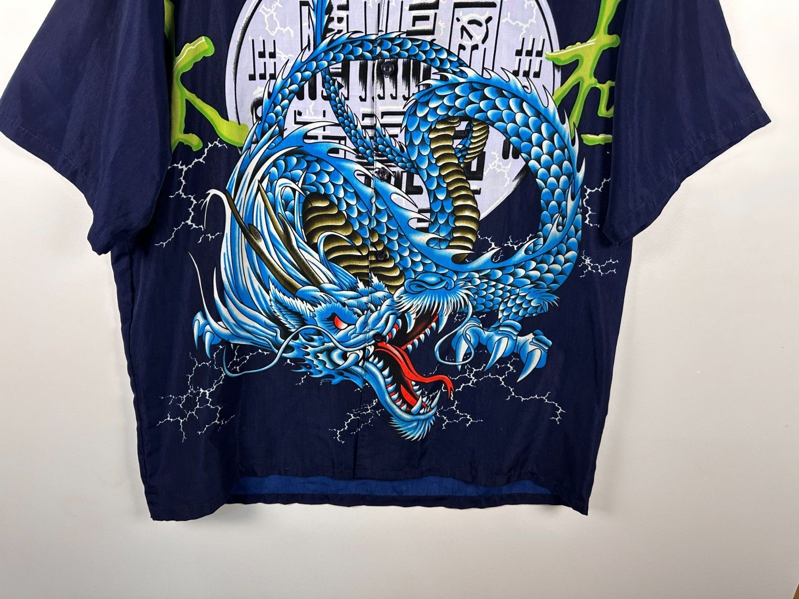 Other Dragon Crazy Party Print Vintage Shirts Mens Size XL Size US XL / EU 56 / 4 - 3 Thumbnail
