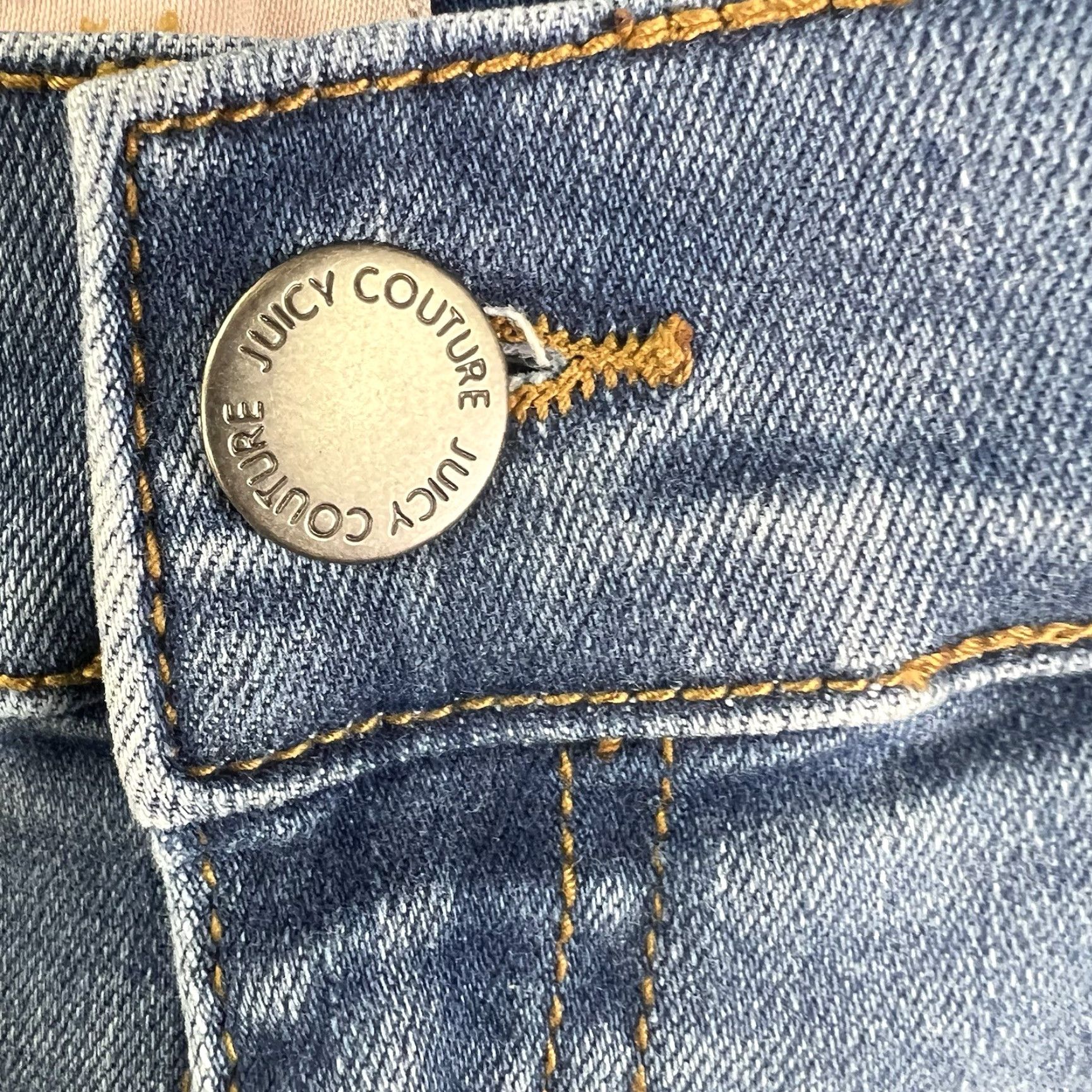 Juicy Couture Juicy Couture Denim Shorts Womens Size 8 Blue Cuffed 4-Inch Inseam Casual Activewear Size 30" / US 8 / IT 44 - 2 Thumbnail