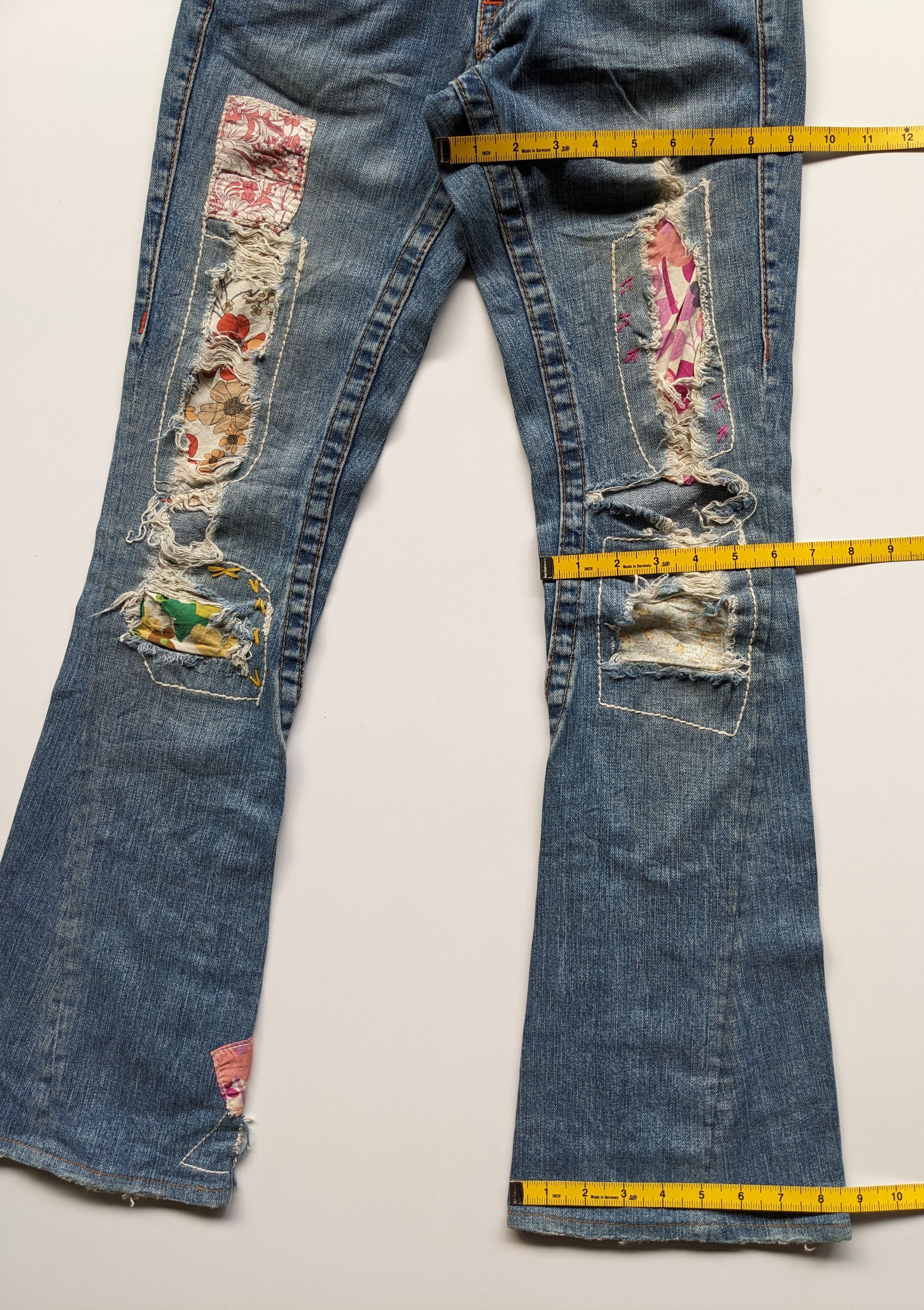 If Six Was Nine × True Religion True Religion flare floral patchwork jeans Size 26" / US 2 / IT 38 - 9 Thumbnail
