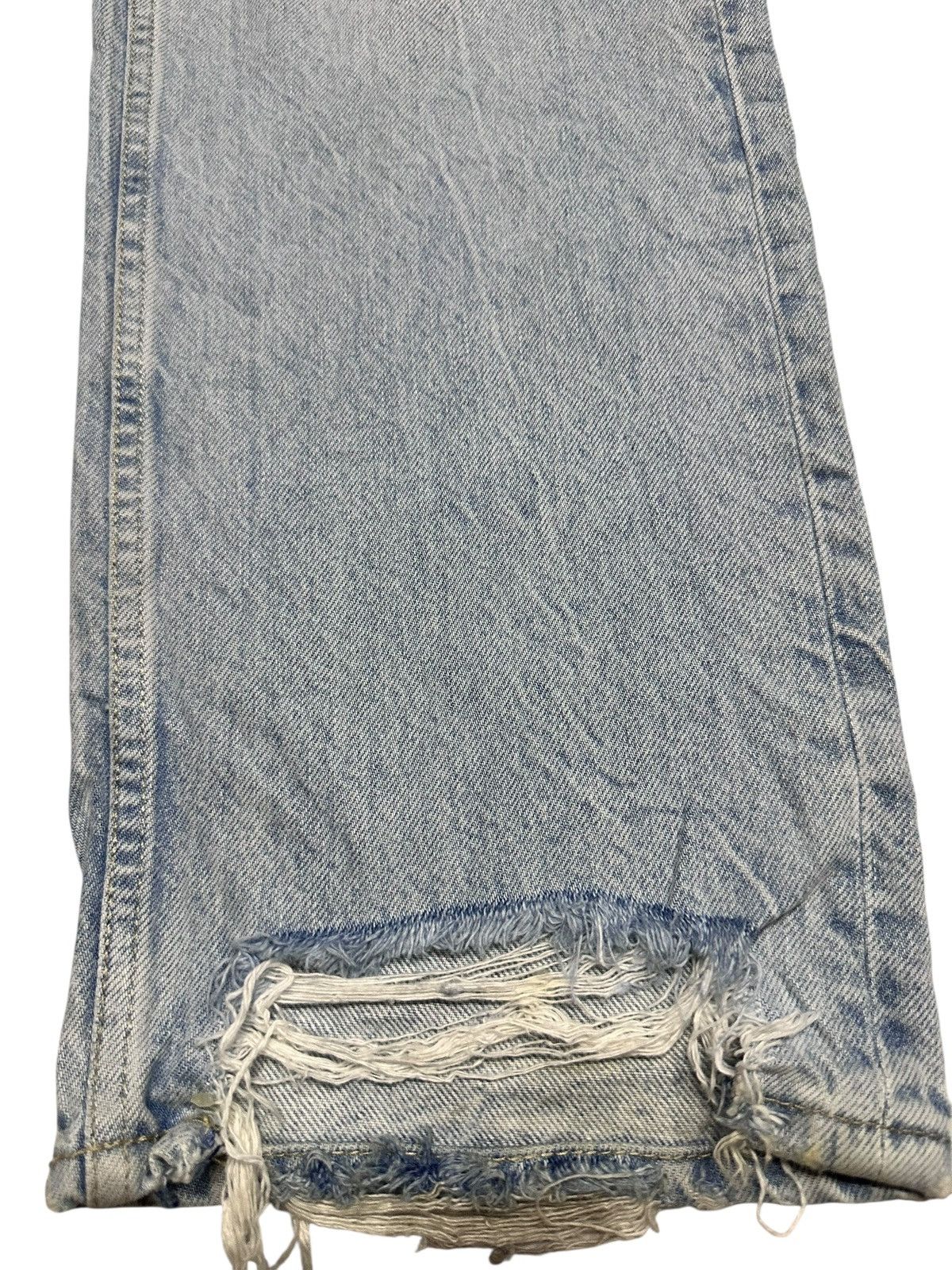 Bershka Bershka Denim Vintage 90's Distressed Ripped Baggy and Faded Size US 29 - 11 Thumbnail