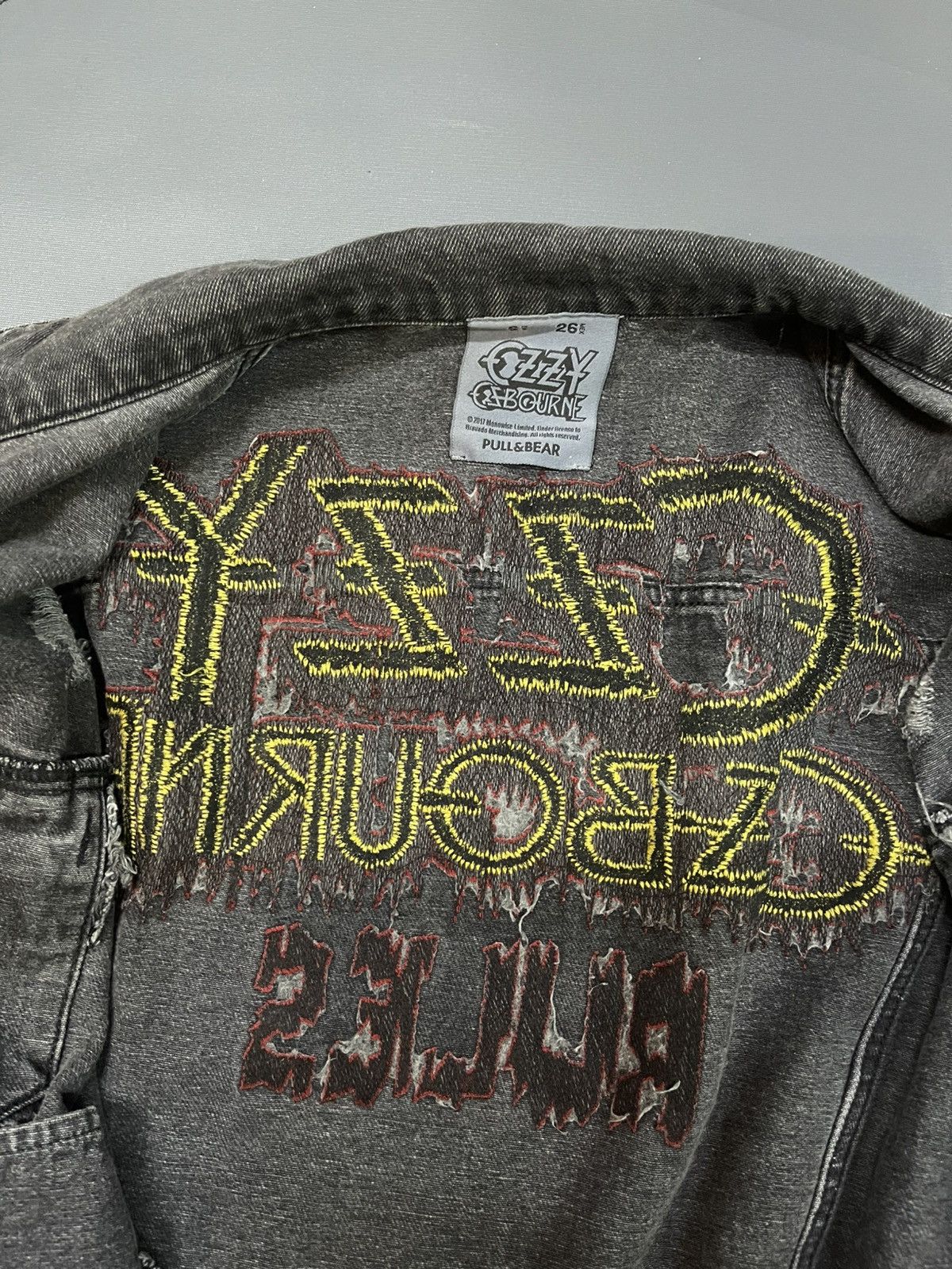 Designer × Pelle Pelle OZZY OSBOURNE x PULL & BEAR DISTRESSED DENIM JACKET Size US XL / EU 56 / 4 - 8 Thumbnail