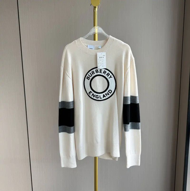 Burberry Burberry White Wool Knit Sweater for Women Size M / US 6-8 / IT 42-44 - 1 Thumbnail