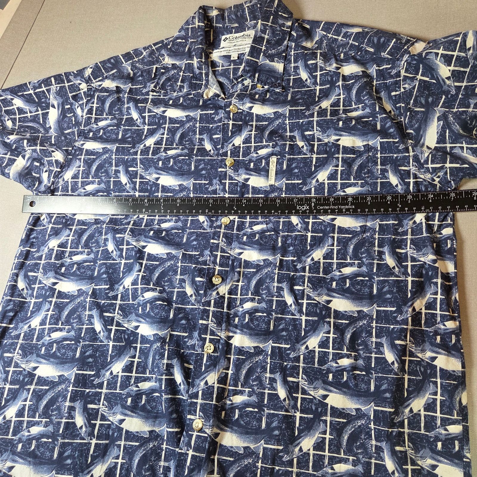 Columbia Columbia Fish Print Short Sleeve Button Shirt L Size US L / EU 52-54 / 3 - 12 Thumbnail