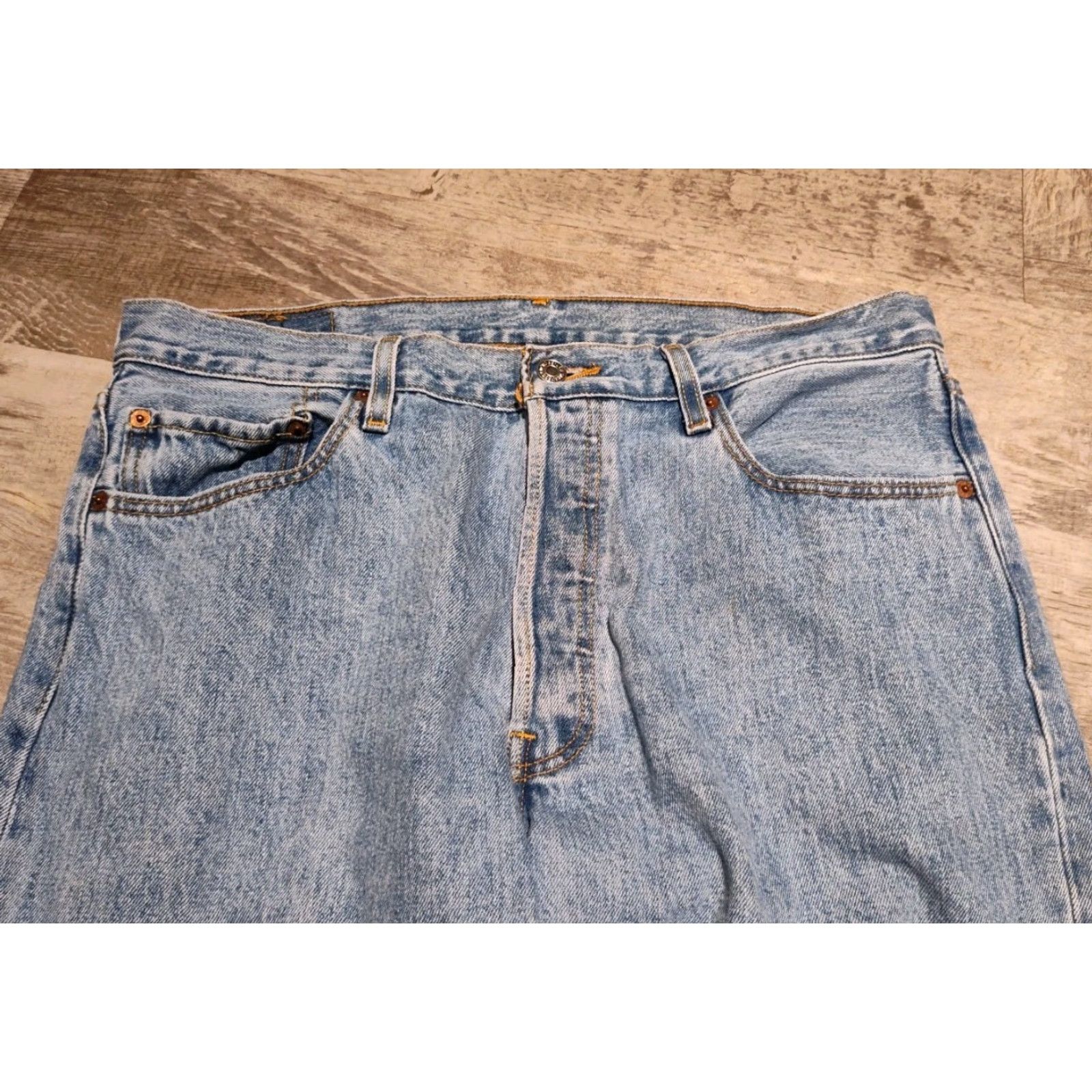 Levi's VINTAGE Levi's 501 Jeans Men 36x34 Denim Straight Fit Mid-Rise Faded Blue 80s 90s Classic Size US 36 / EU 52 - 3 Thumbnail