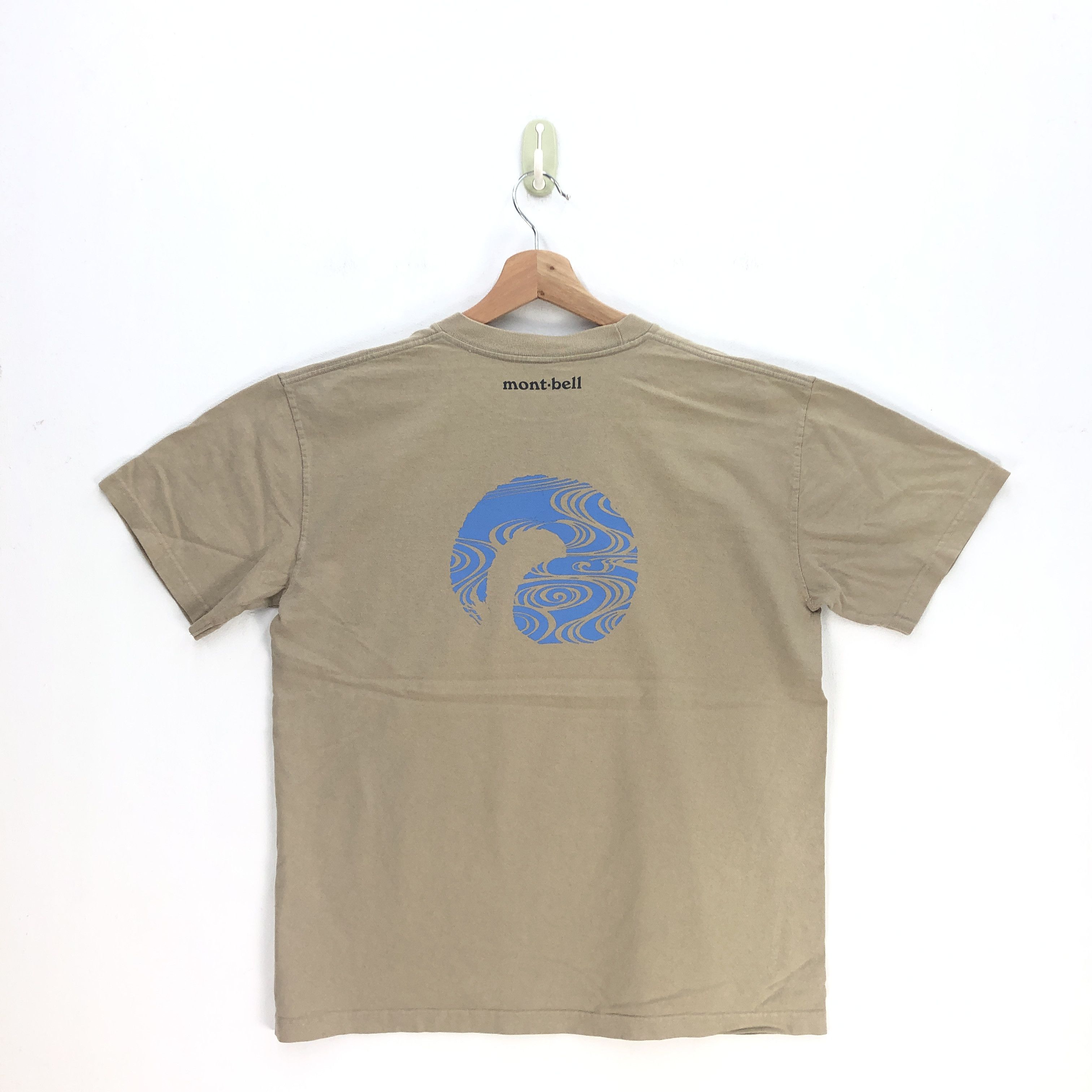 Montbell Vintage Montbell T Shirt Crewneck Tees Size US L / EU 52-54 / 3 - 2 Thumbnail