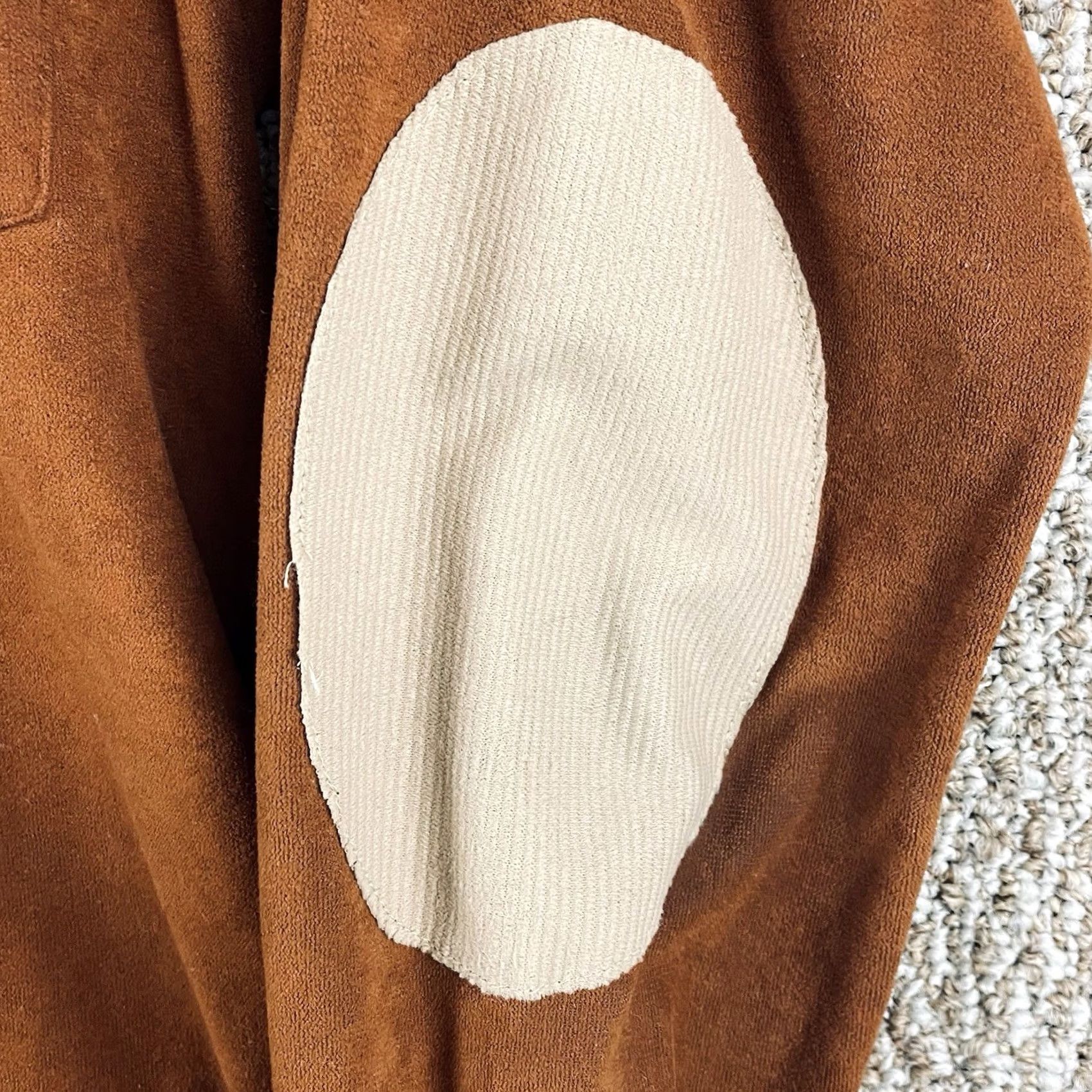 JCPenney VINTAGE Penneys Shirt Men L Faux Suede Dagger USA Disco Rockabilly T464 Size US L / EU 52-54 / 3 - 4 Thumbnail