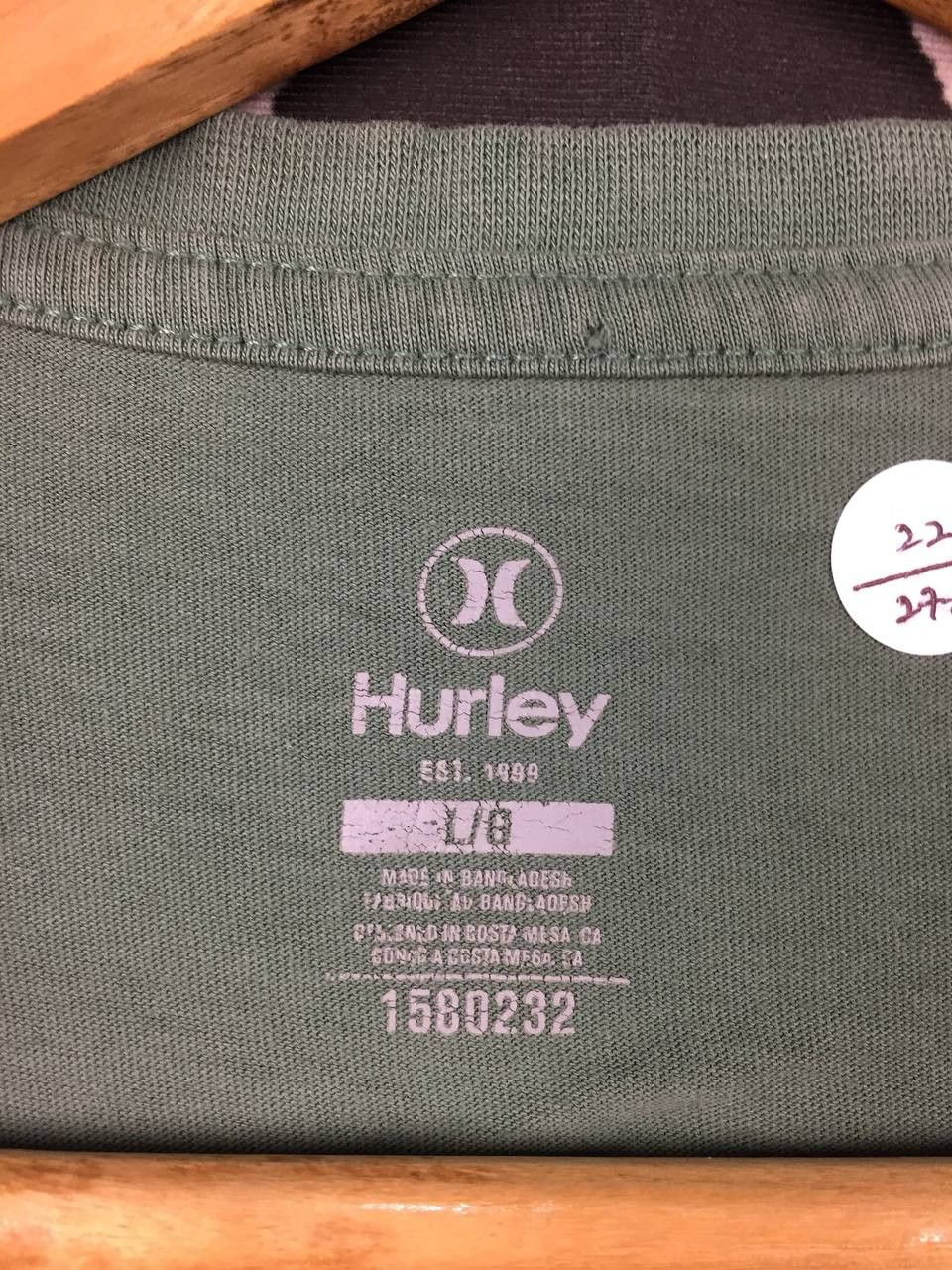Hurley Hurley Arched Logo Surf Skate Graphic Tee Size L Size US L / EU 52-54 / 3 - 8 Thumbnail