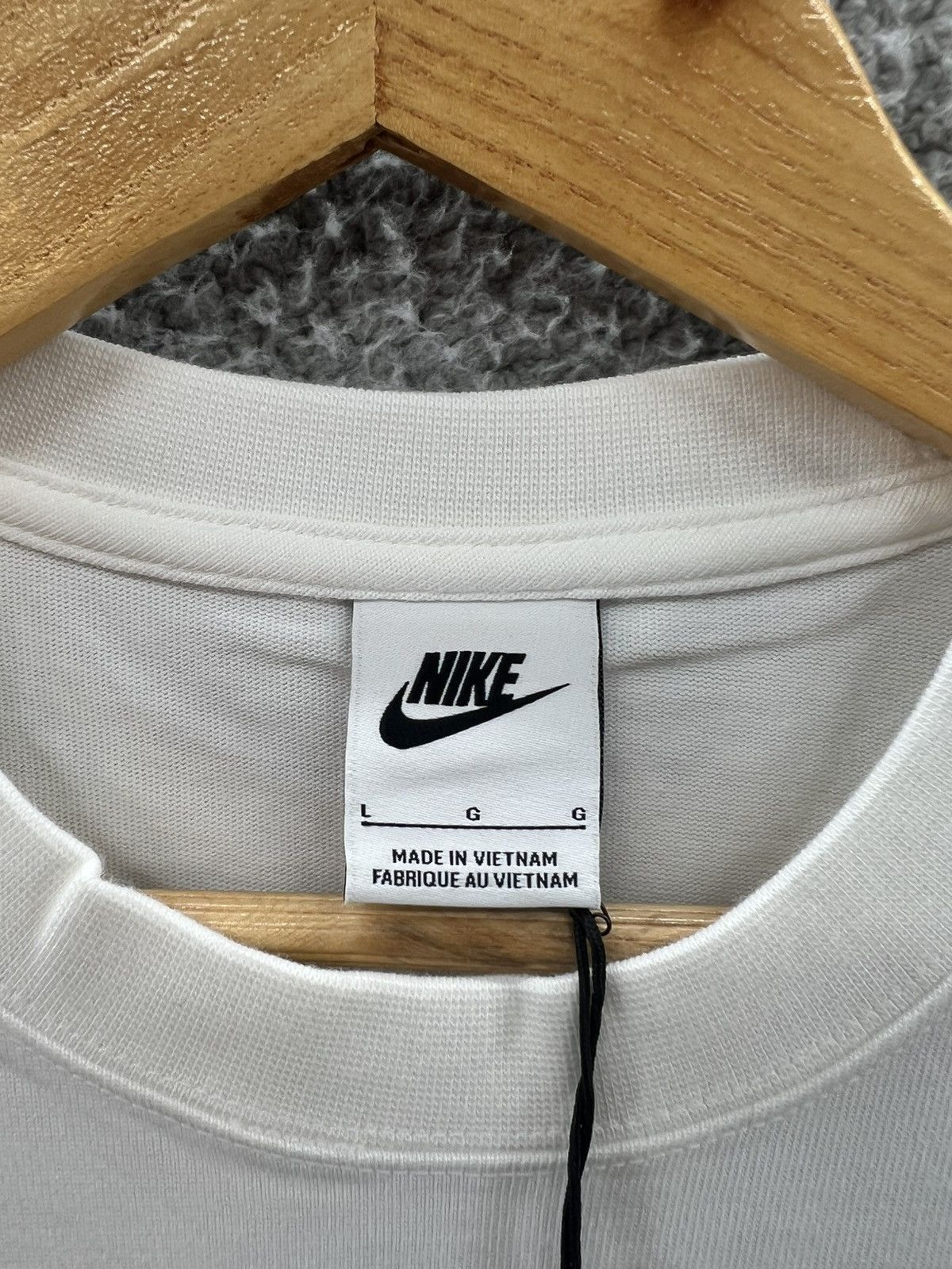 Nike Nike Music Is In The Air White Men’s T-Shirt HV6892-100 Size US L / EU 52-54 / 3 - 3 Thumbnail