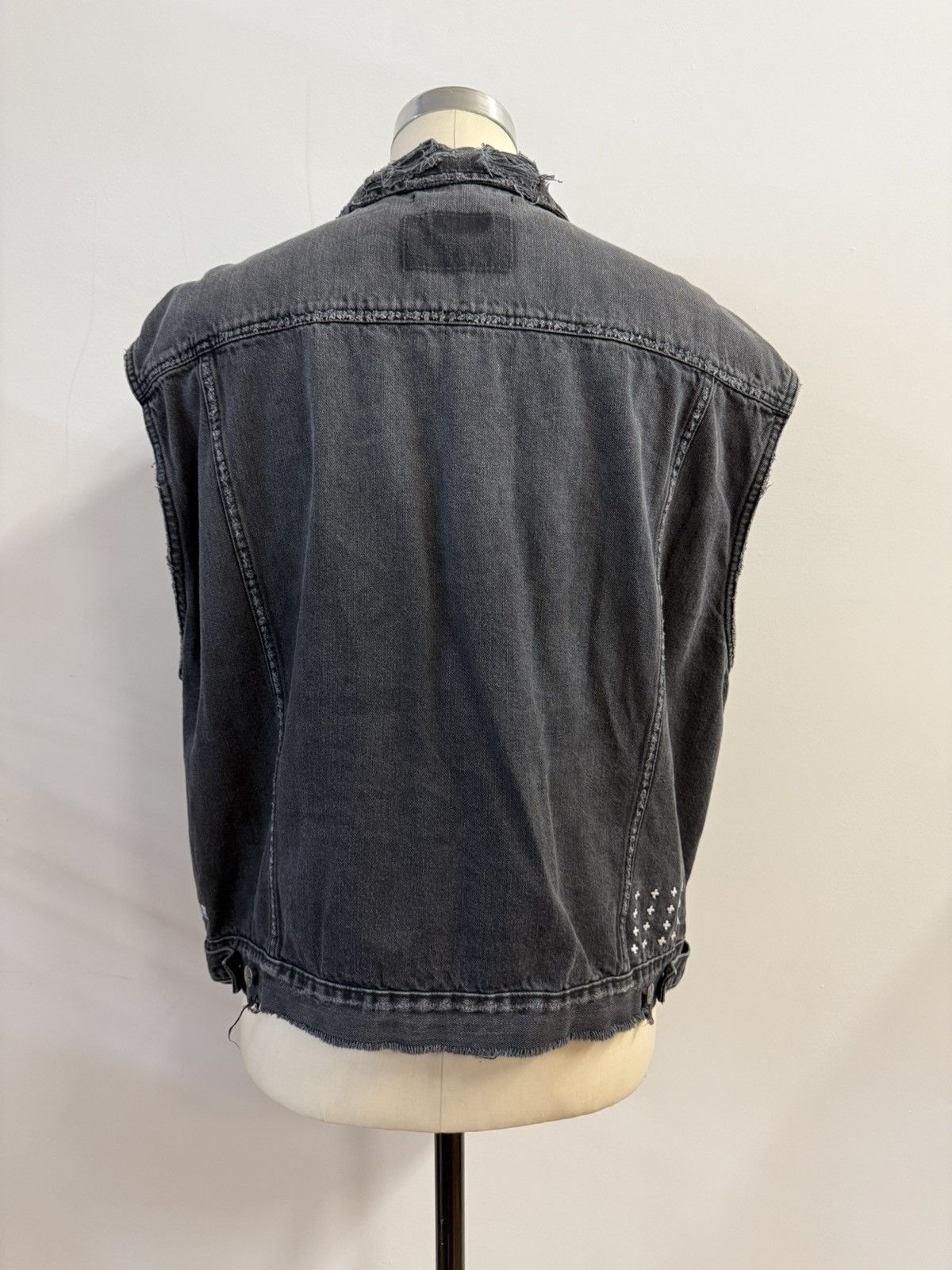 Ksubi KSUBI Faded Black Denim Vest — Cut-Off Trucker XXL Size US XXL / EU 58 / 5 - 3 Thumbnail