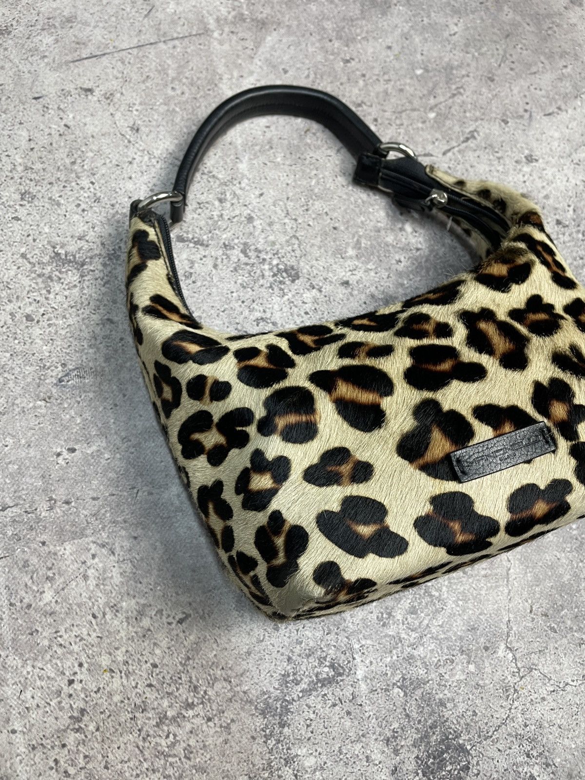 Dolce & Gabbana Vintage Y2K Leopard Leather Like If Six Was Nine Tiger Bag Size ONE SIZE - 16 Thumbnail