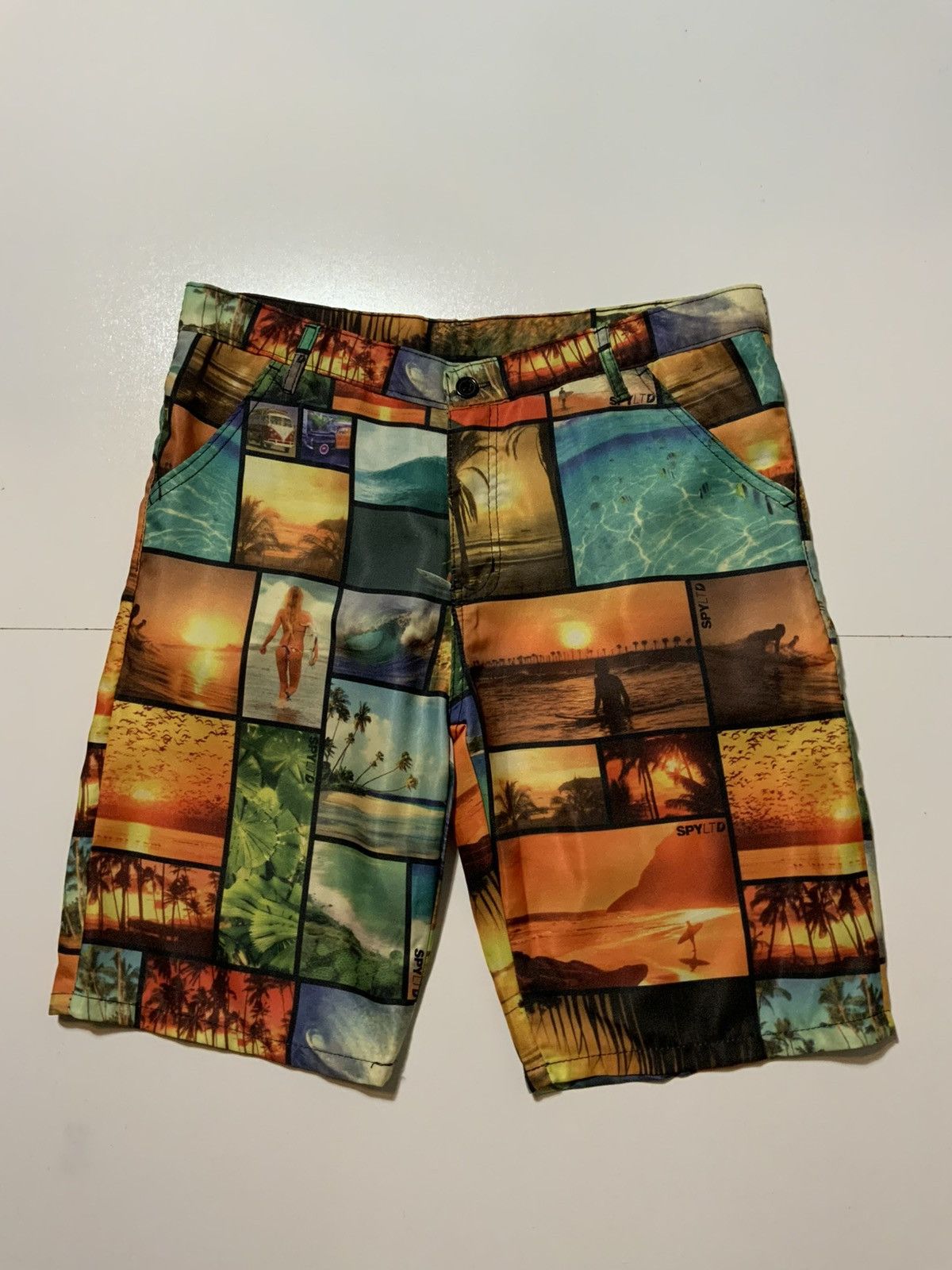 Other Spy LTD Photo Film Roll Beach Surf 10” Inseam AOP Shorts Size US 36 / EU 52 - 1 Thumbnail