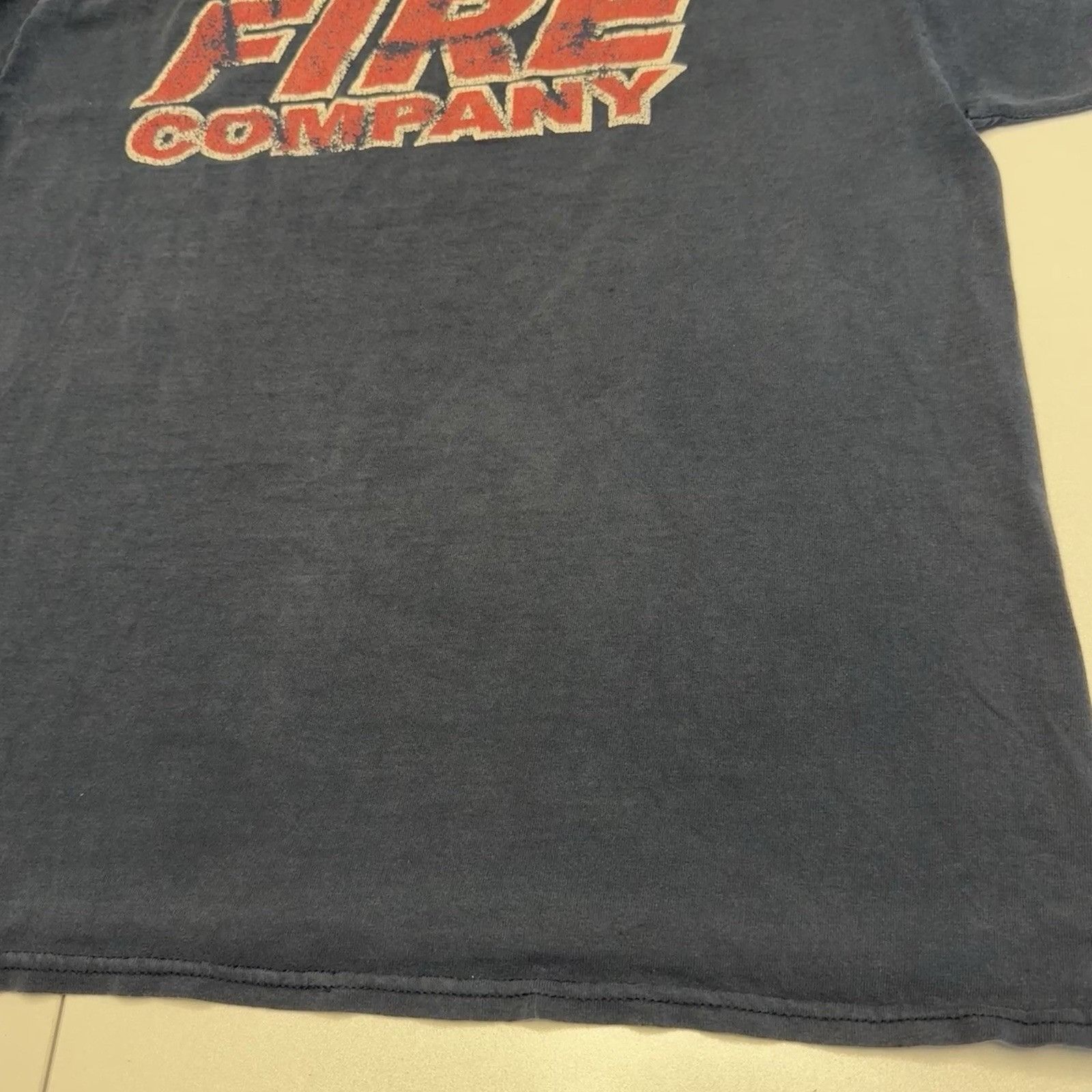 Vintage Vintage Salt Point NY Fire Dept T Shirt Mens Large Blue Y2K Size US L / EU 52-54 / 3 - 10 Thumbnail