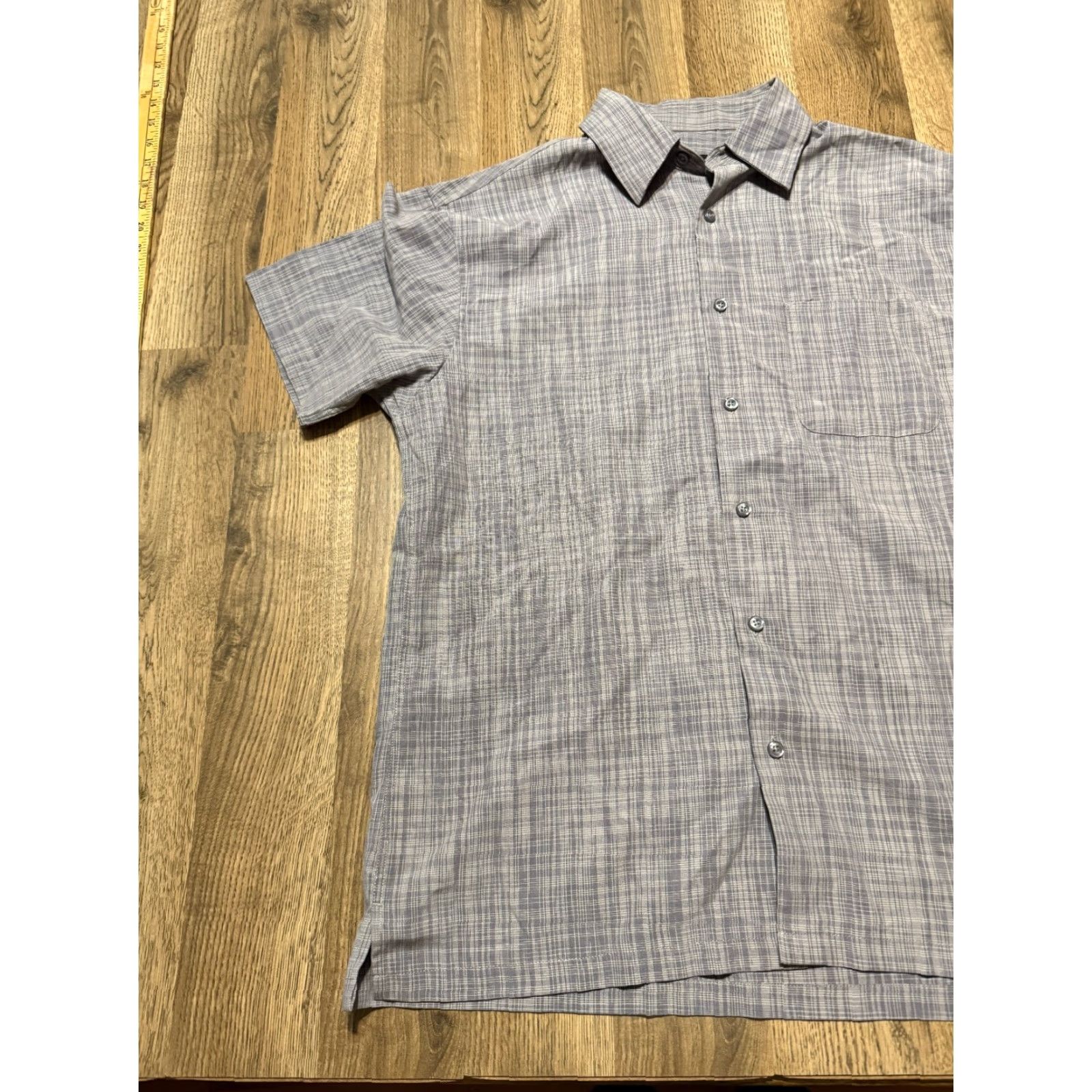 Vintage Age of Wisdom Shirt Mens Size M Grey White Short Sleeve Button Up Size US M / EU 48-50 / 2 - 3 Thumbnail