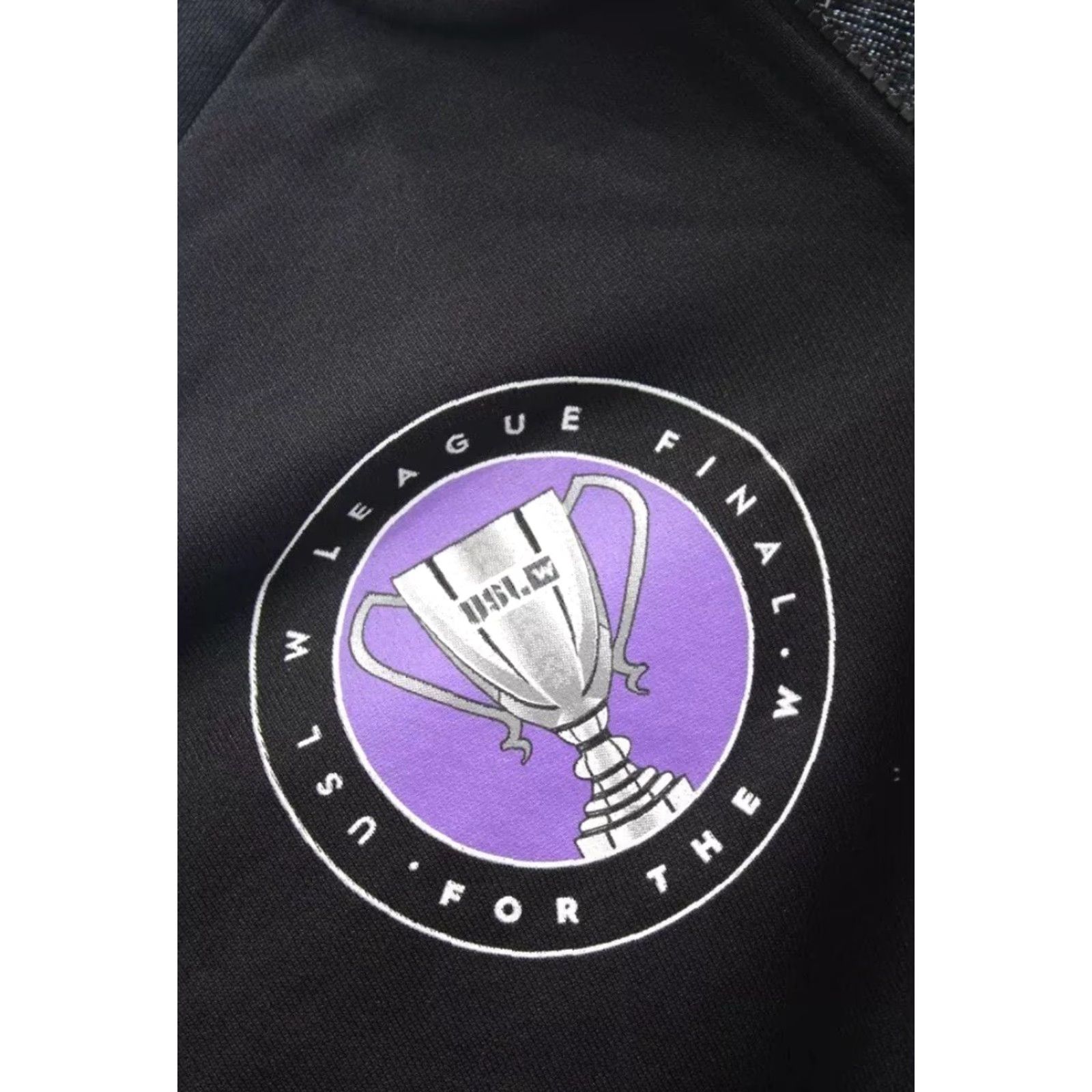 Puma PUMA Men Sweatshirt Full Zip Striped Black White Size S Color Black Trophy Logo 90s Size US S / EU 44-46 / 1 - 3 Thumbnail