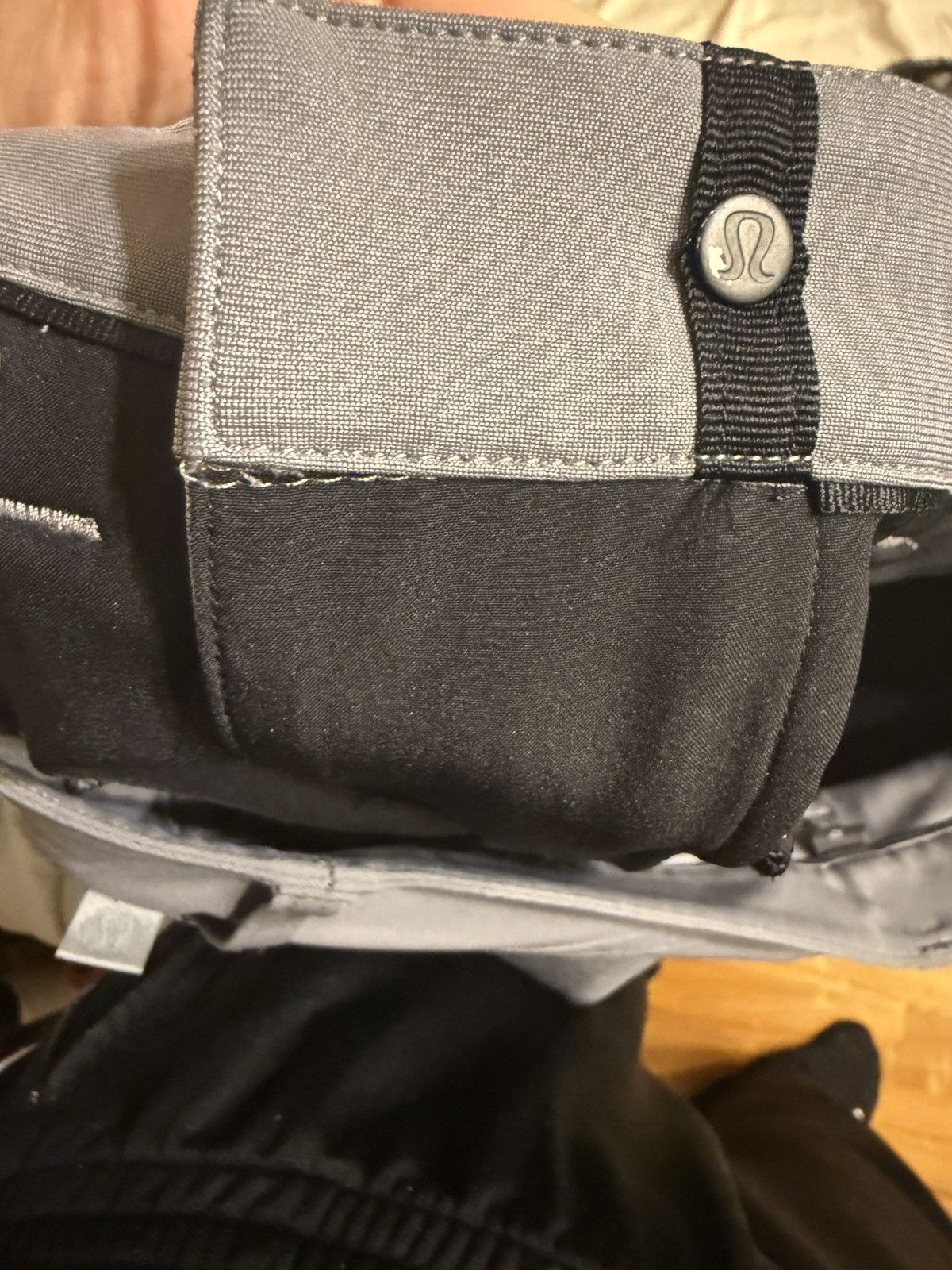 Lululemon ABC Classic-Fit 5 Pocket Pant 30L Lululemon pants size 32 Size US 32 / EU 48 - 8 Thumbnail