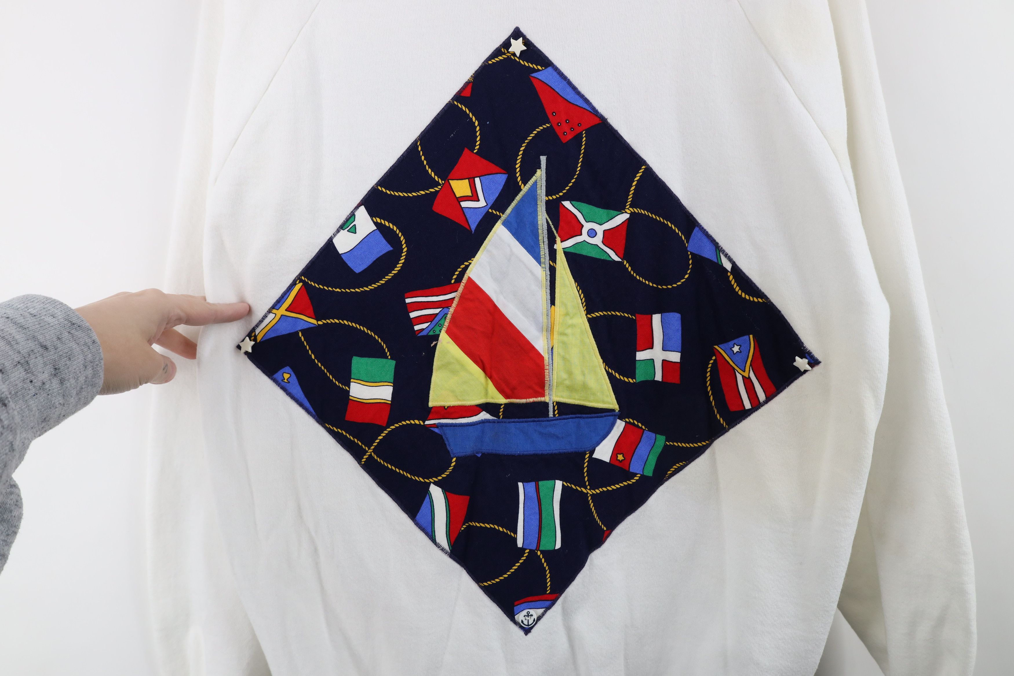 Vintage Vintage 90s Streetwear Sailing Sailboat Sweatshirt USA Size XXL / US 16-18 / IT 52-54 - 4 Thumbnail