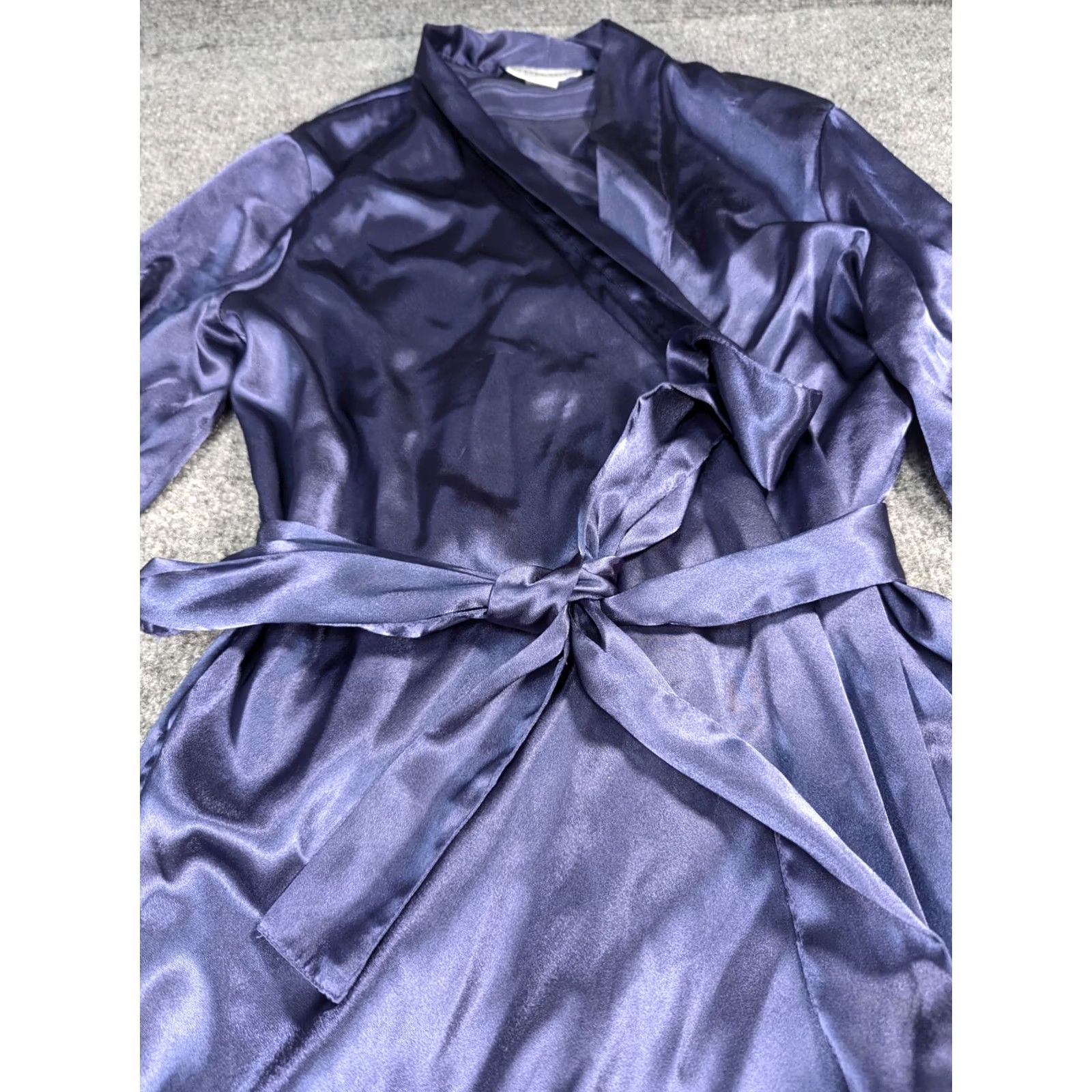 Vintage VINTAGE MORGAN TAYLOR INTIMATES Satin Gown Robe Purple Size L Belt Womens Size ONE SIZE - 2 Thumbnail