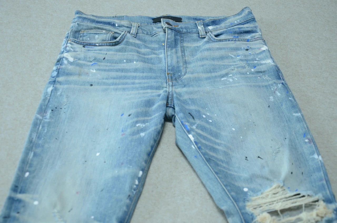 Amiri Amiri Blue Washed Splatter Dye Distressed Jeans 33 Size US 33 - 3 Thumbnail