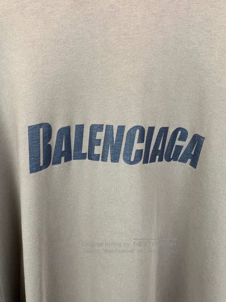 Balenciaga Balenciaga Distressed Hoodie Size US S / EU 44-46 / 1 - 3 Thumbnail
