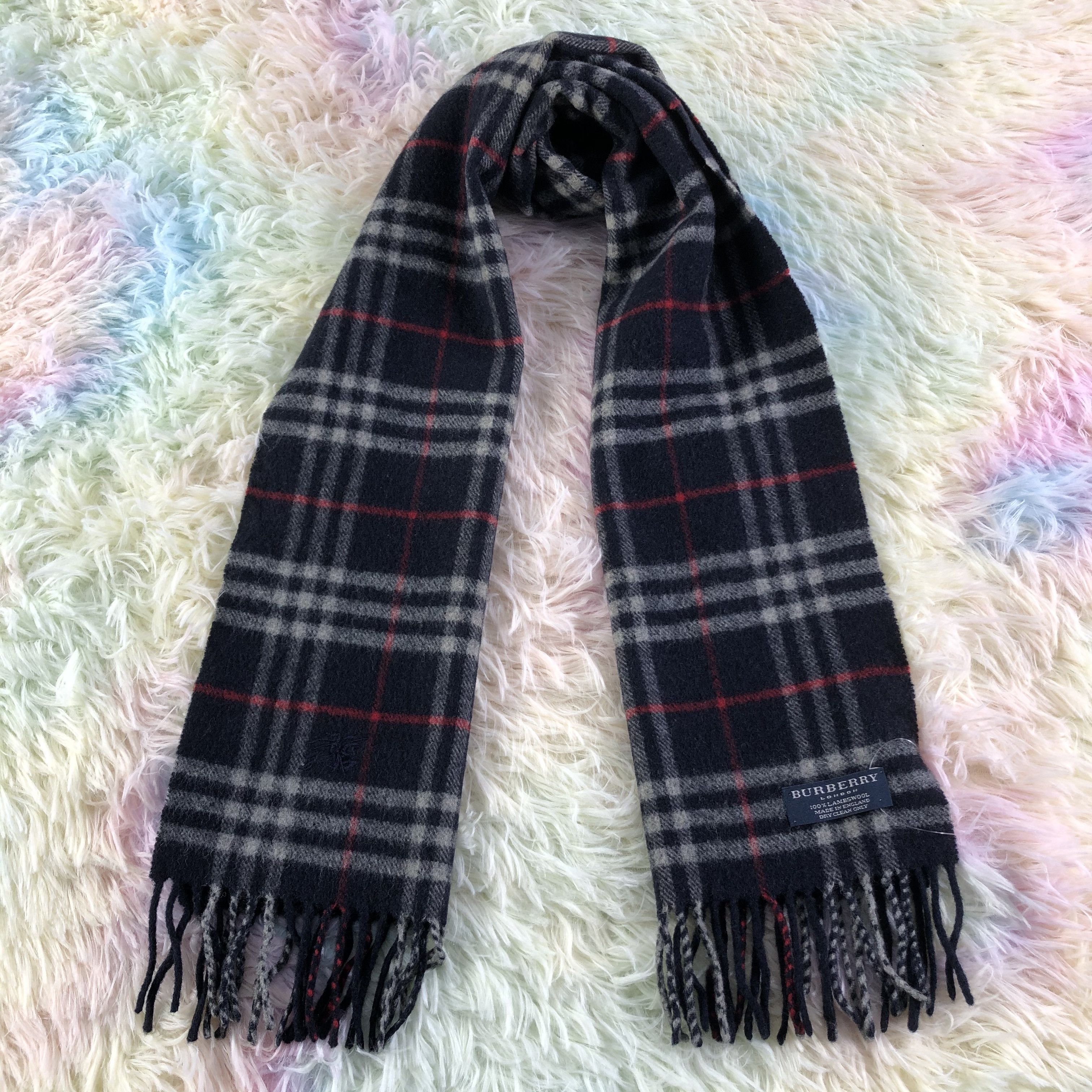 Burberry × Vintage Burberry Scarf / Muffler / Neckwear - KM360 Size ONE SIZE - 1 Thumbnail