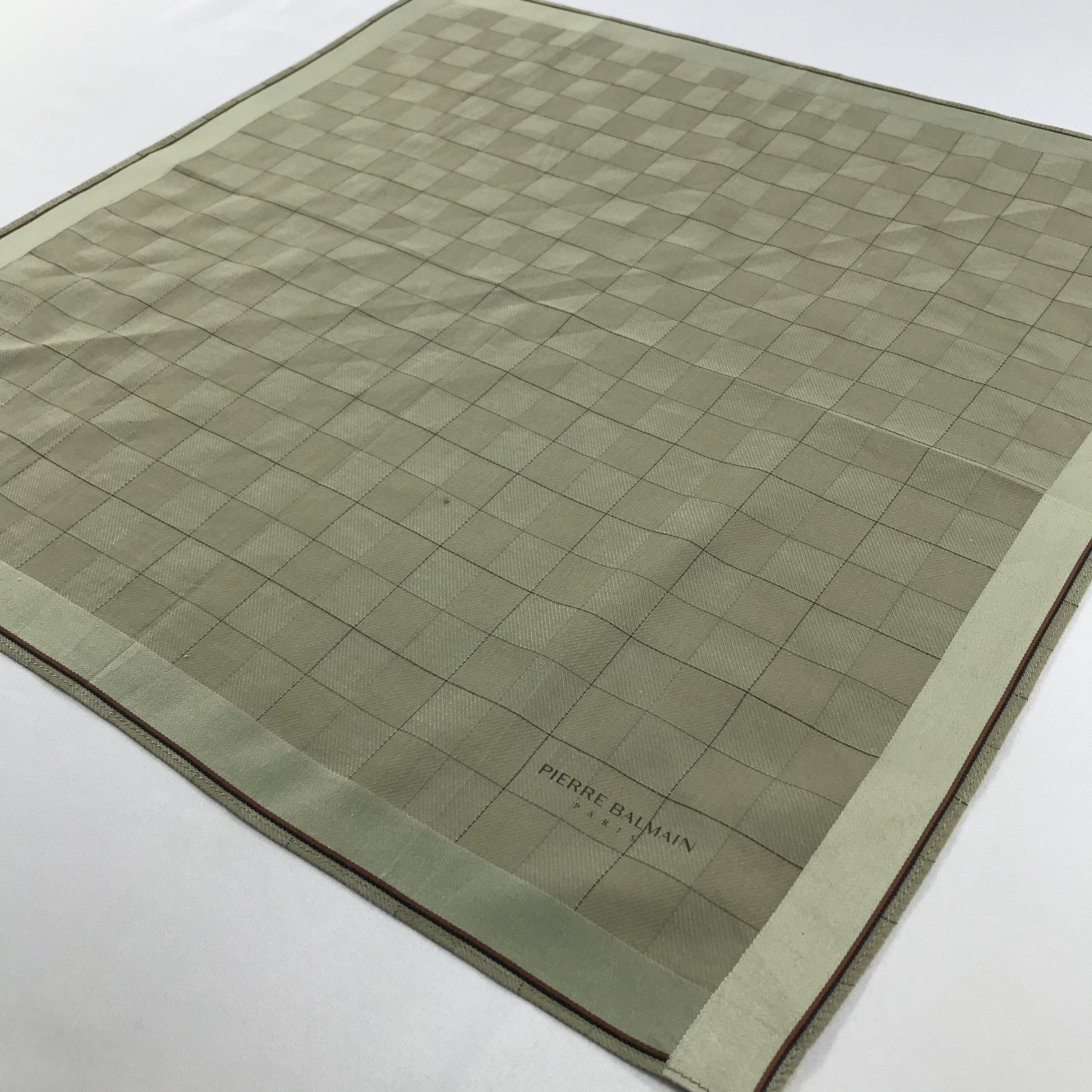 Pierre Balmain × Vintage Pierre Balmain Bandana / Handkerchief / Neckerchief - S2041 Size ONE SIZE - 2 Thumbnail