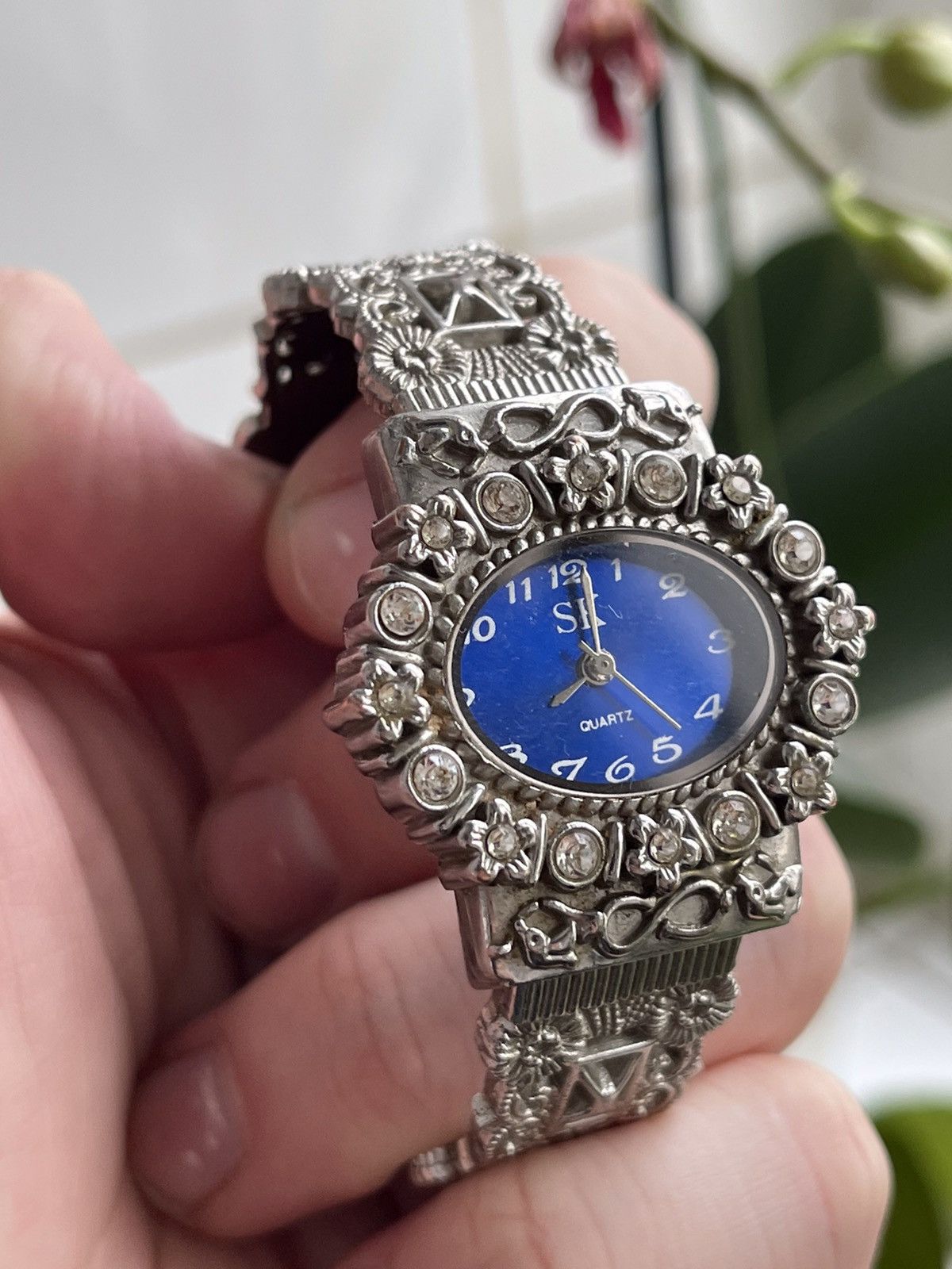 Hysteric Glamour Futuristic watch 00s Japanese style rare ladies bracelet Size ONE SIZE - 3 Thumbnail