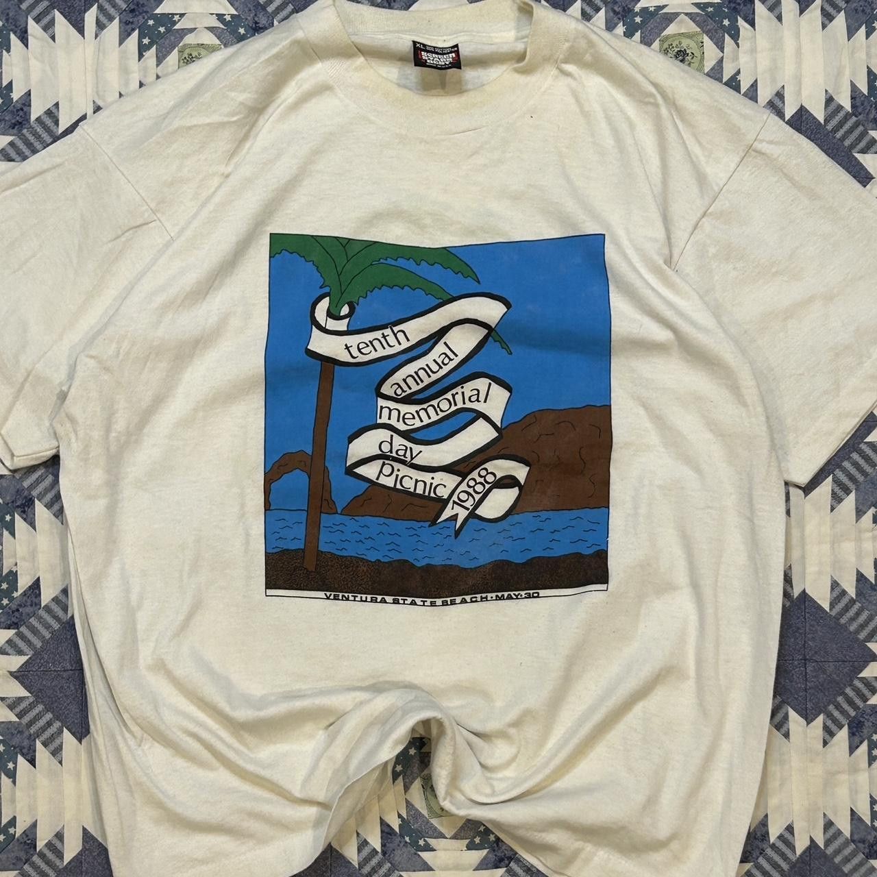 Vintage Vintage Ventura Seattle Beach 1988 White Short Sleeve Tee Size US XL / EU 56 / 4 - 1 Thumbnail