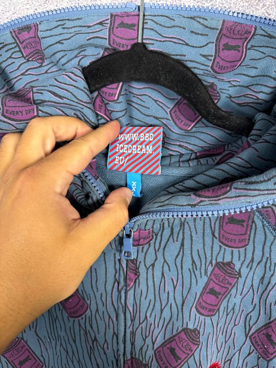 Icecream RARE BBC Icecream Spray Camo Full Zip Hoodie 2XL Size Size US XXL / EU 58 / 5 - 8 Thumbnail