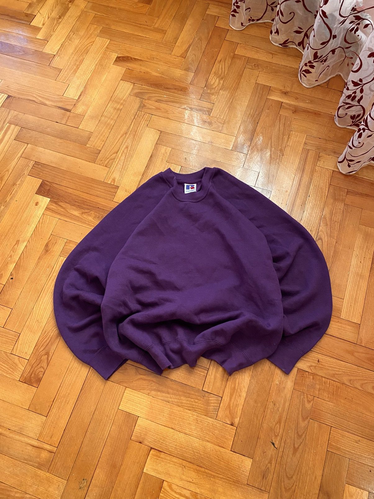 Russell Athletic Vintage Russel Athletic Boxy Blank Heavy Sweatshirt Size US L / EU 52-54 / 3 - 1 Thumbnail