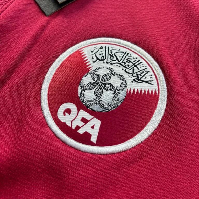 Nike NEW Qatar 2022-23 Nike Academy Pro top size M Size US M / EU 48-50 / 2 - 3 Thumbnail