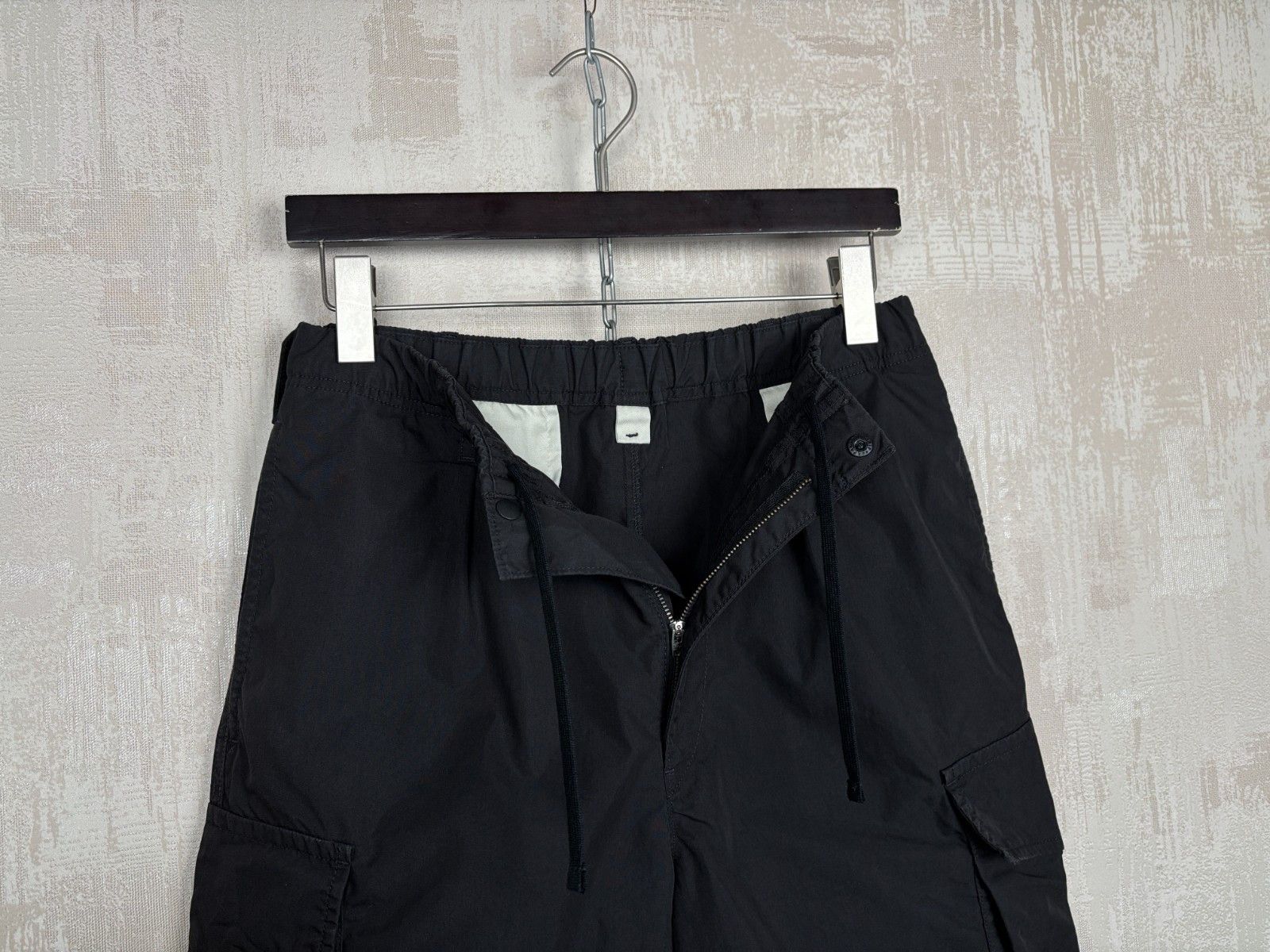 Uniqlo Uniqlo U Utility Cargo Pants Size S fits to W30–32 Size US 30 / EU 46 - 6 Thumbnail