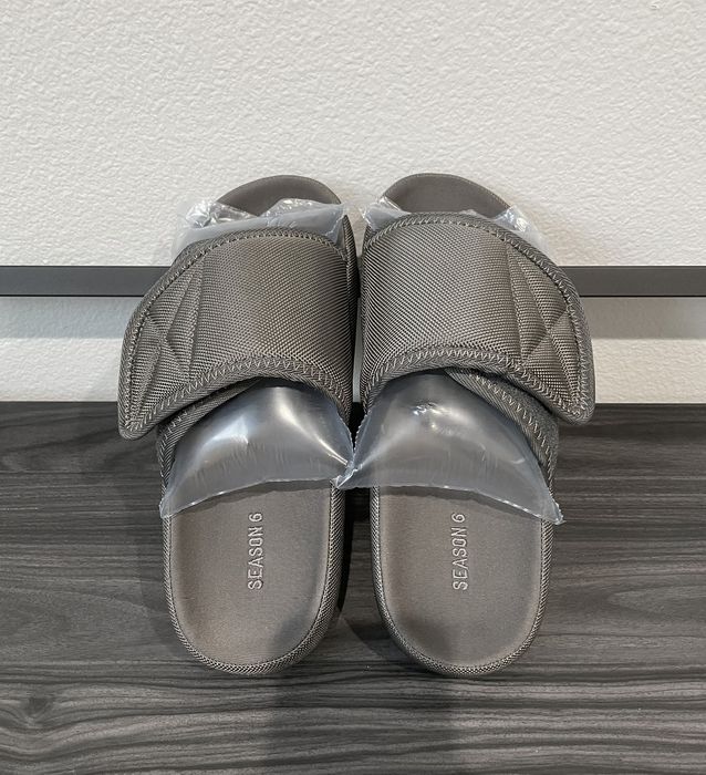 Yeezy season best sale 6 slides