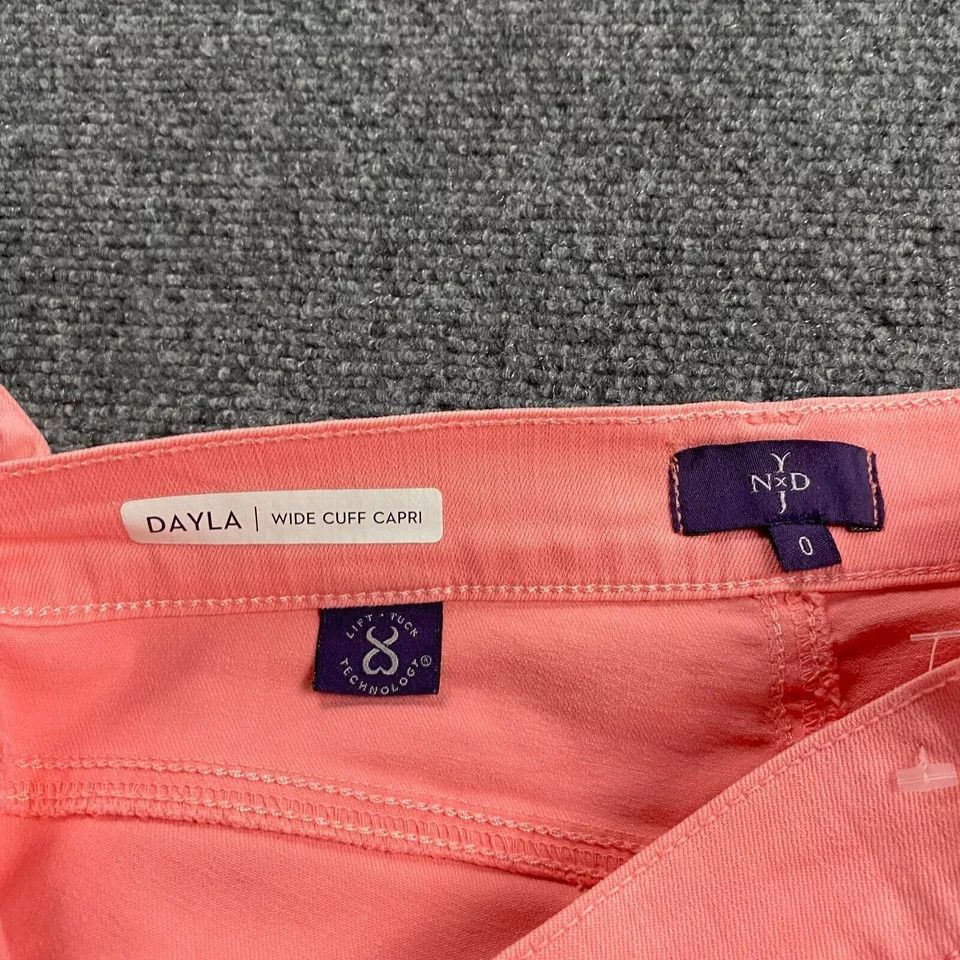 NYDJ NYDJ Jeans Women's 0 Pink Dayla Wide Cuff Capri Rolled Cuffs Size 25" / US 0 / IT 36 - 8 Thumbnail
