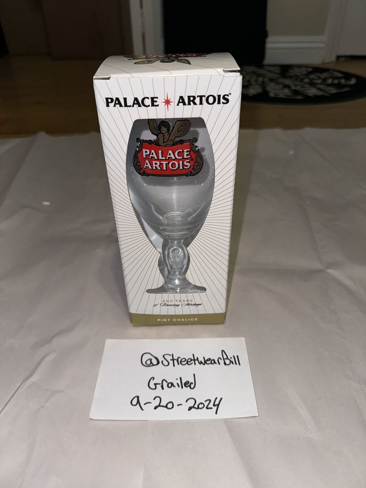 Palace Palace/ Stella Artois Pint Chalice Size ONE SIZE - 1 Thumbnail
