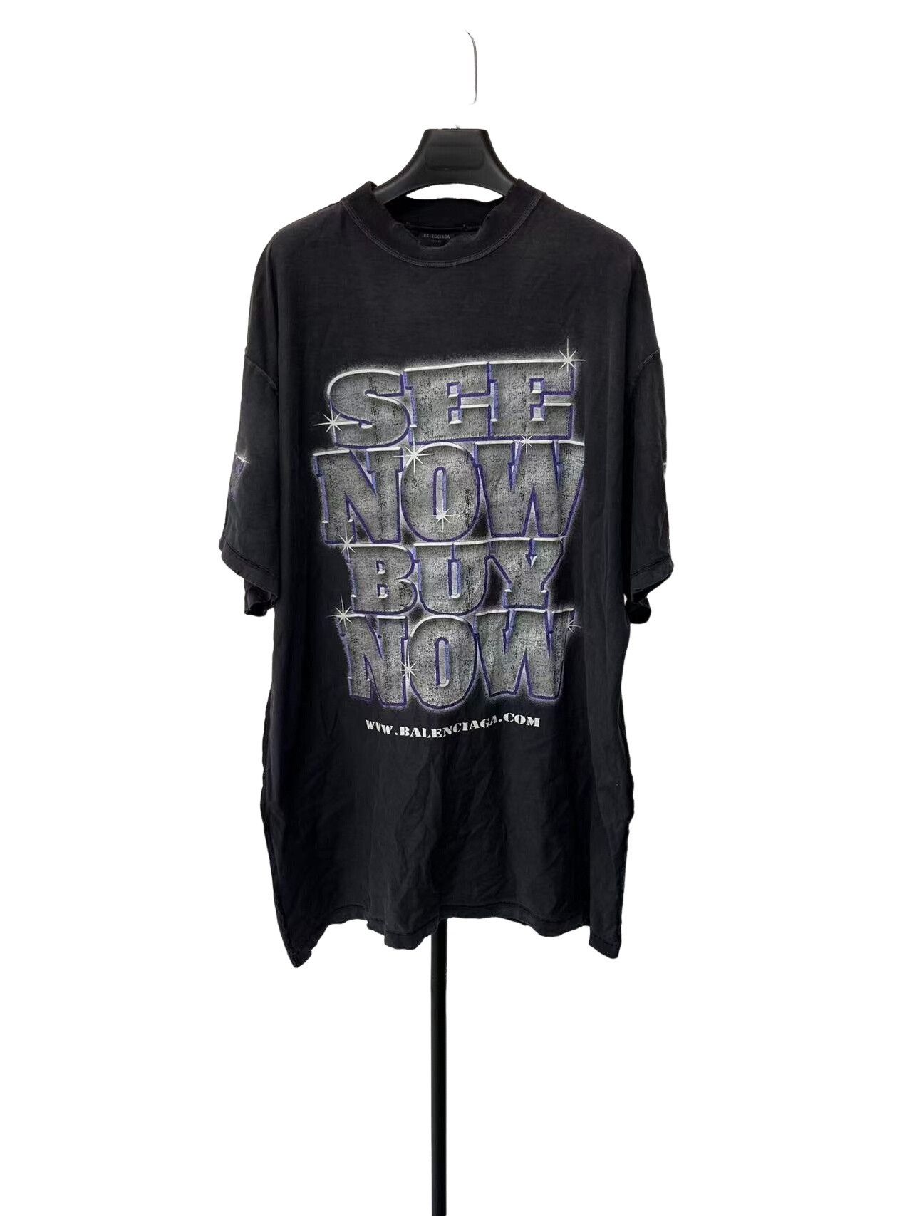 Balenciaga Balenciaga Distressed See Now Buy Now T-Shirt 3 Size US L / EU 52-54 / 3 - 1 Thumbnail
