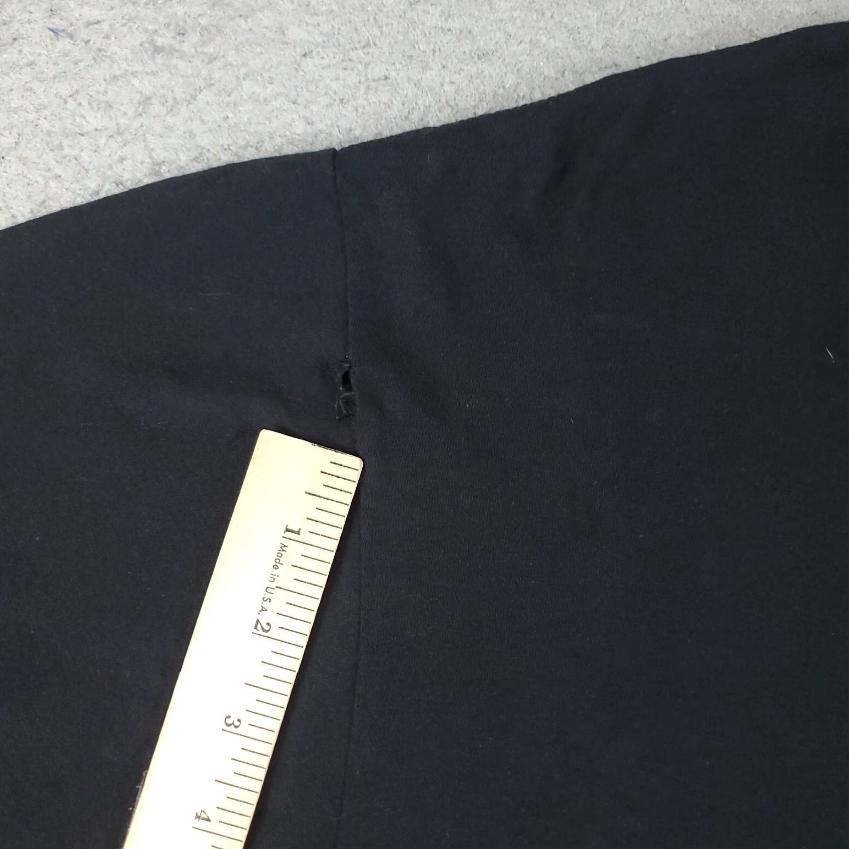Adidas ADIDAS T Shirt Mens XL Black Logo Short Sleeve Crew Neck Cotton Blend Casual Adult Size US XL / EU 56 / 4 - 4 Thumbnail