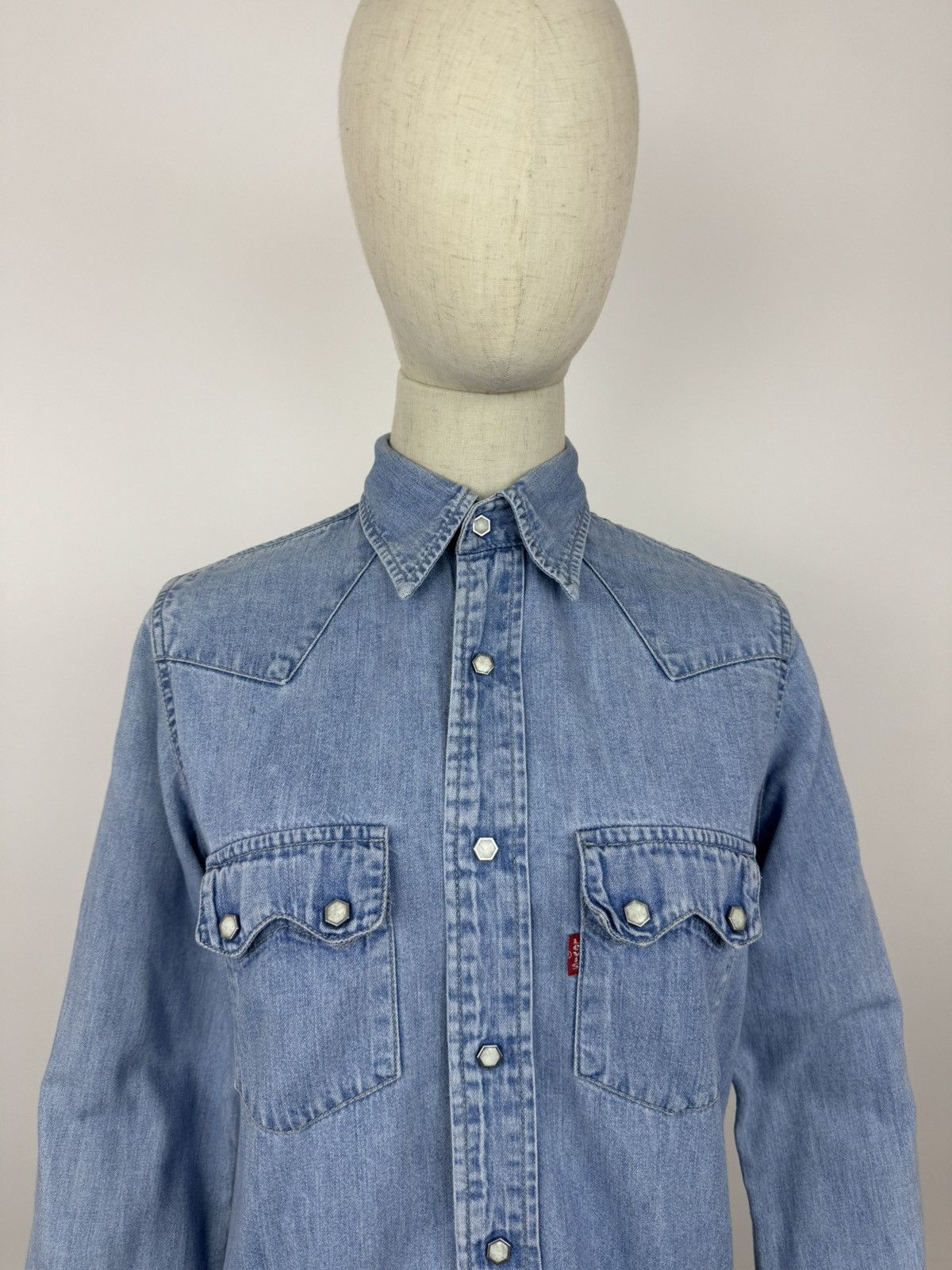 Levi's Levis Denim Shirt Western Vintage Button Up Womens Size S Size S / US 4 / IT 40 - 2 Thumbnail