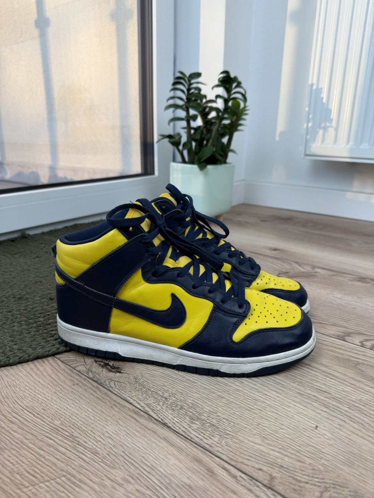 Nike Nike Dunk Michigan Streetwear shoes Size US 11.5 / EU 44-45 - 5 Thumbnail