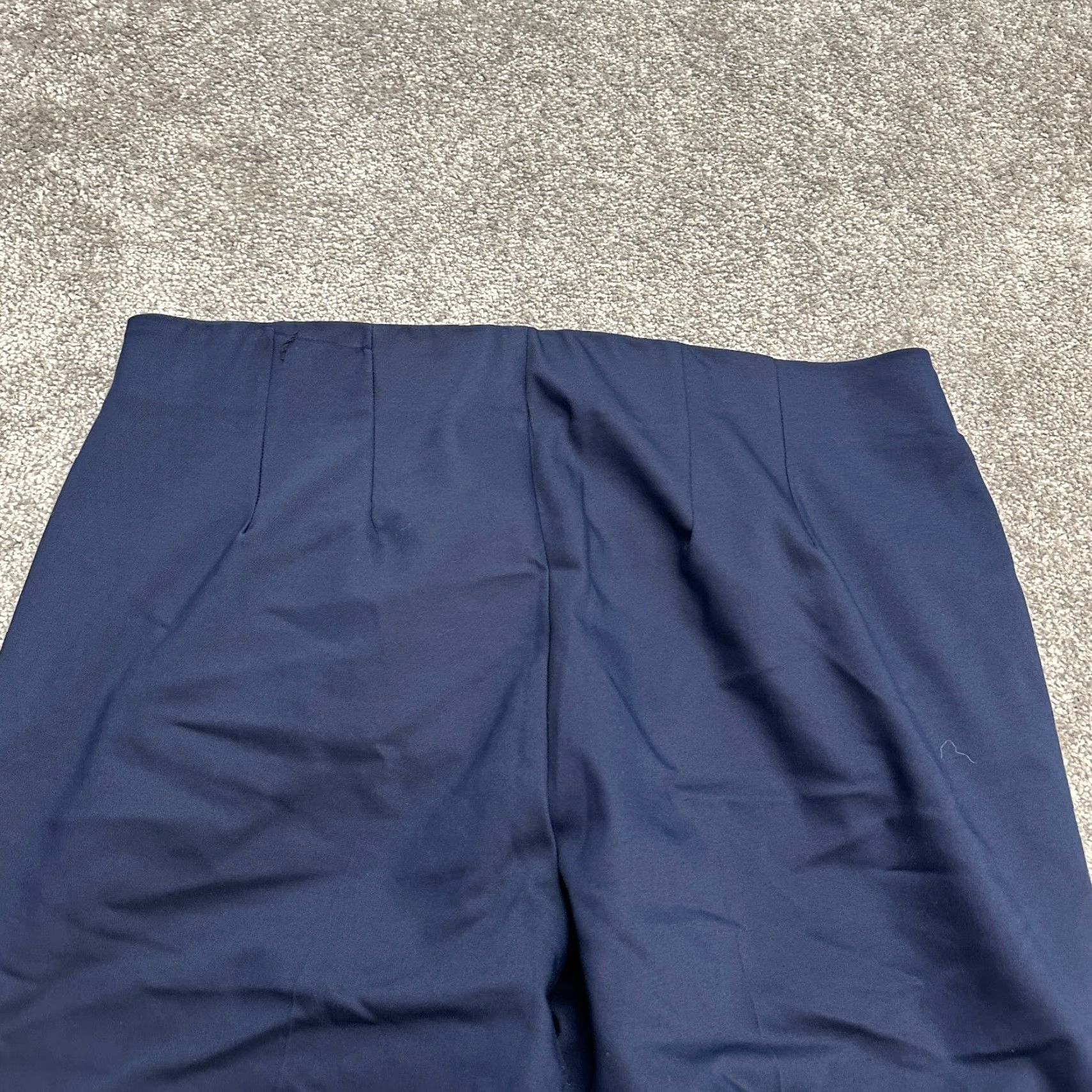 Chaps Chaps Pants Womens 16 Navy Blue Cropped Straight Leg Work Casual 36x21 Zip Front Condition: Good Size 38" / US 16 / IT 52 - 3 Thumbnail