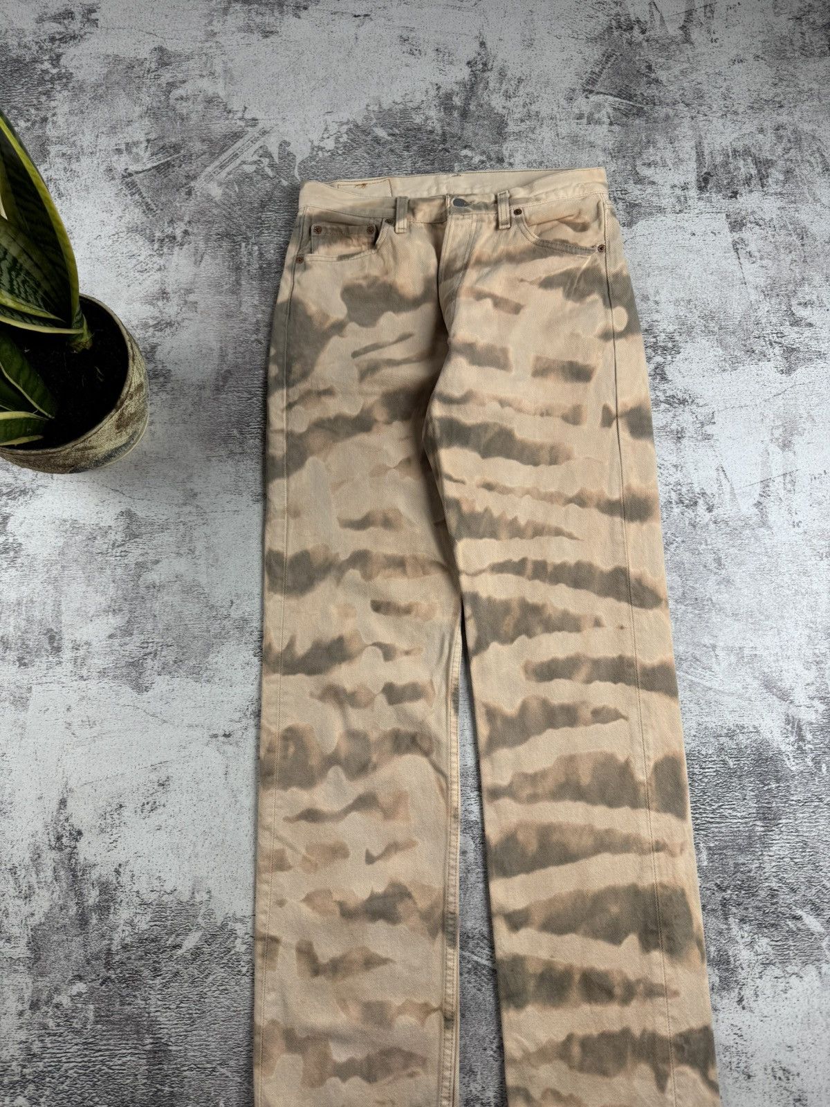 Levi's LEVI’S VINTAGE W30 L32 CUSTOM 1 OF 1 TIE DYE STRIPED DENIM STRAIGHT JEANS TROUSERS Size 30" / US 8 / IT 44 - 13 Thumbnail