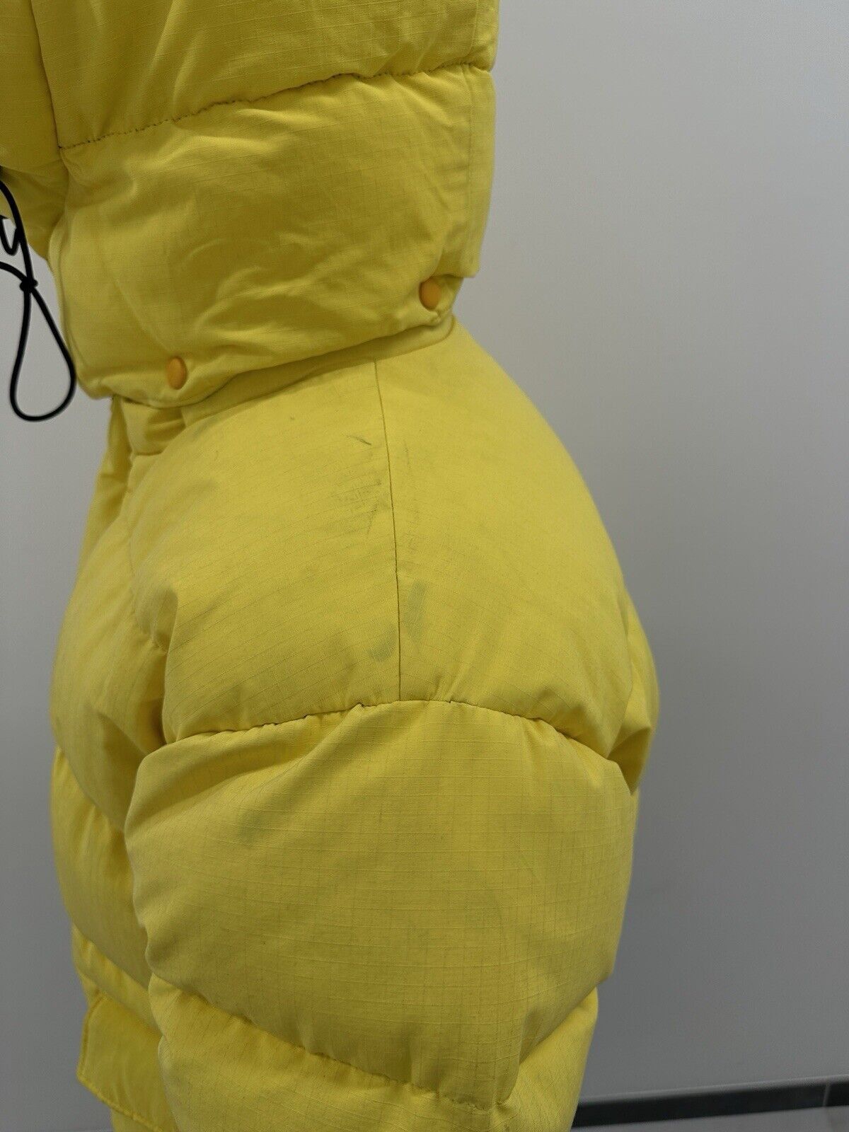 Schott Vintage 1990s 90s Yellow Puffer Down Jacket Schott NYC Men Size US S / EU 44-46 / 1 - 5 Thumbnail