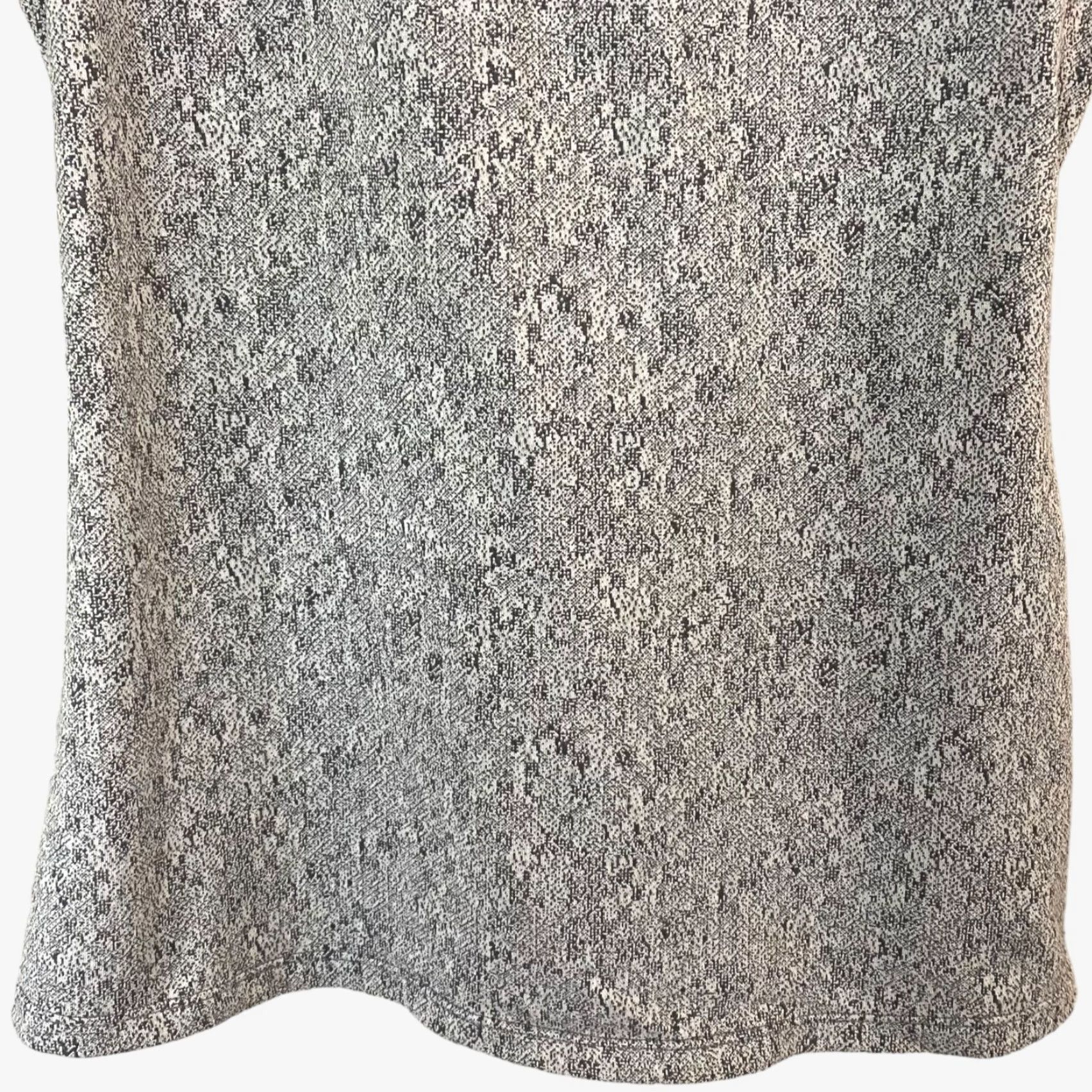 Gymshark VINTAGE Gymshark Fleur Texture Cross-Back Sports Tank Womens Small Gray Athletic Top Size S / US 4 / IT 40 - 5 Thumbnail