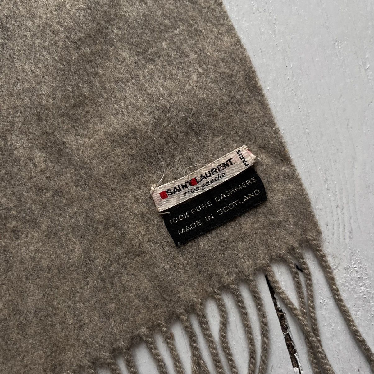 Saint Laurent Paris Yves Saint Laurent Rive Gauche 100% Cashmere Scarf Size ONE SIZE - 1 Thumbnail