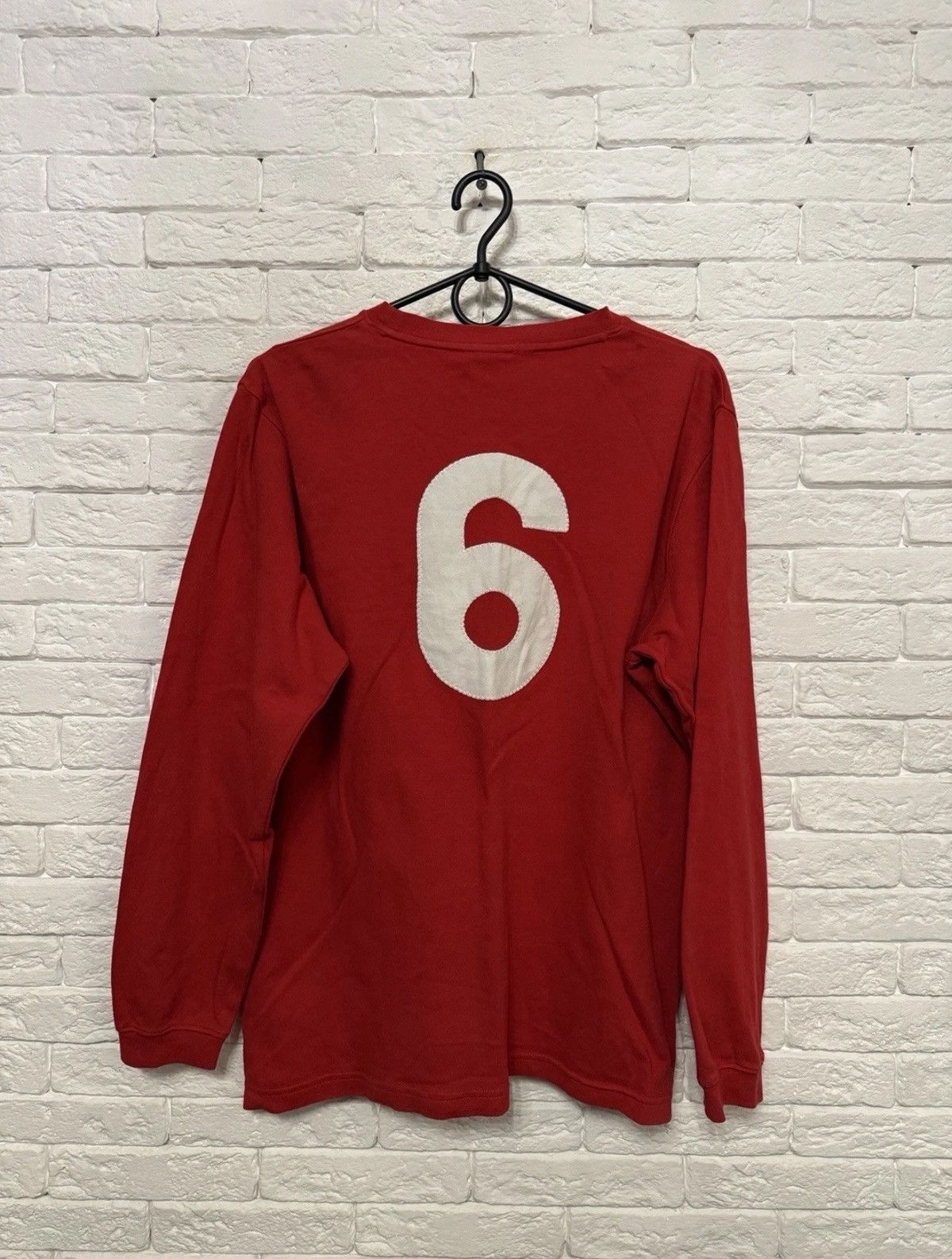 Umbro Vintage Umbro England 1966 Bobby Moore #6 Sweatshirt Sz XL Size US XL / EU 56 / 4 - 7 Thumbnail