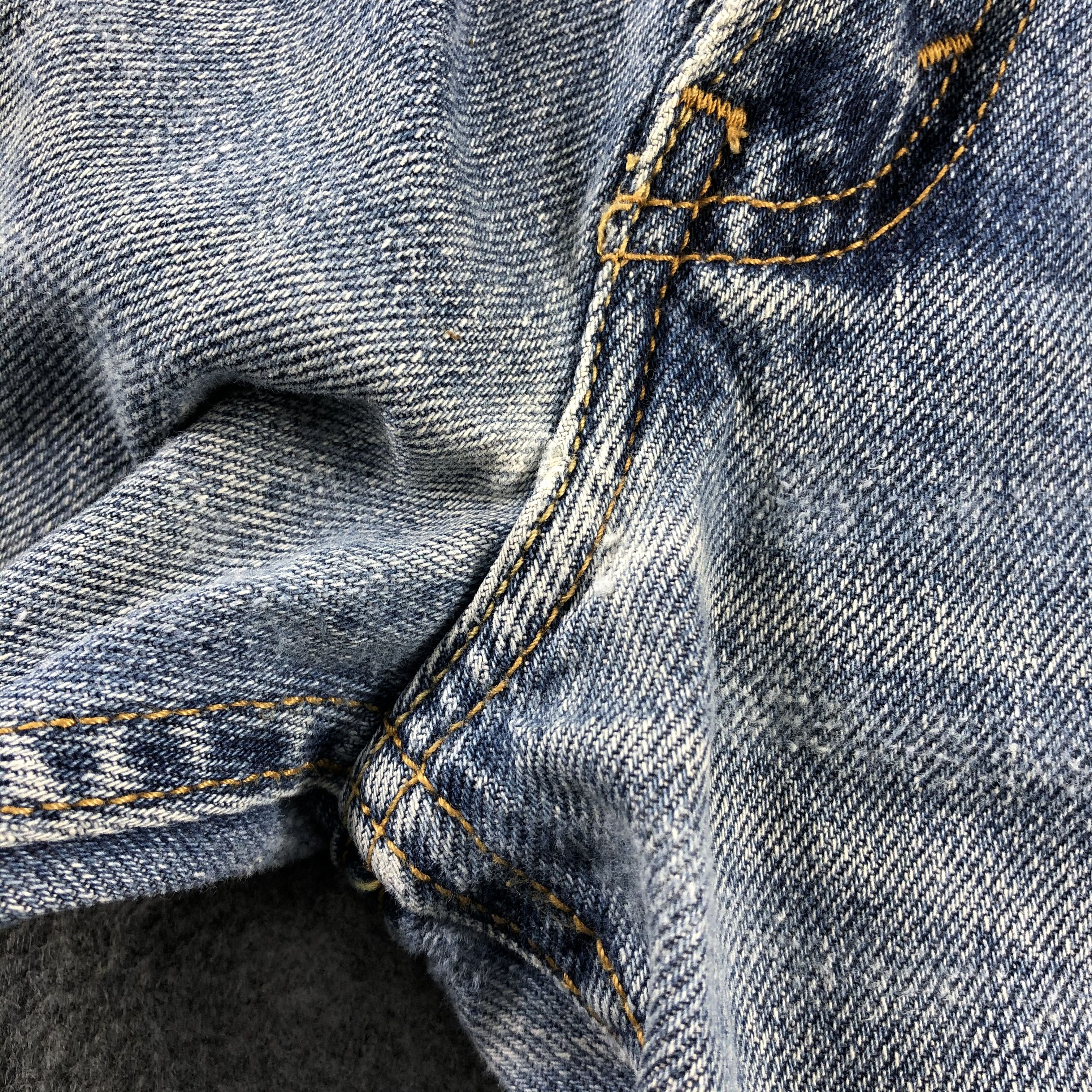 Levi's Vintage Blue Wash Levis 505 Jeans-J2505 Size US 36 / EU 52 - 12 Thumbnail
