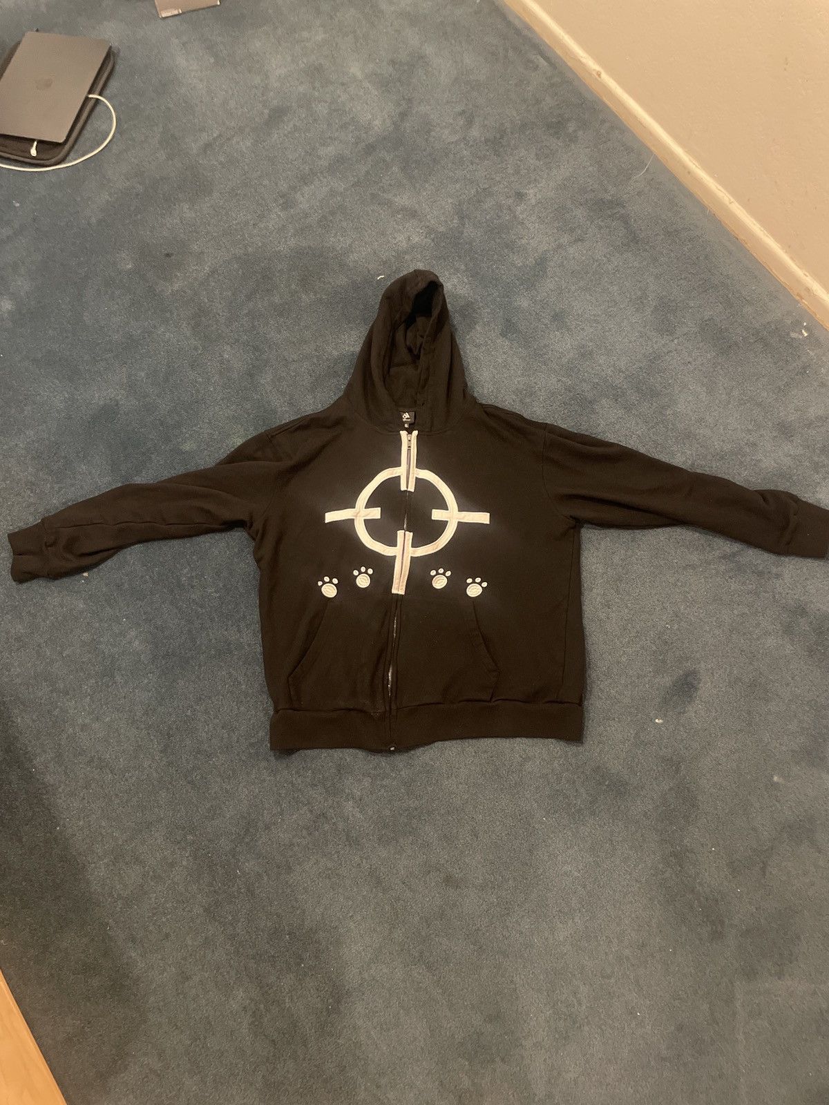 Other One Piece Paw Paw Kuma Zip-Up Hoodie Size US XL / EU 56 / 4 - 1 Thumbnail