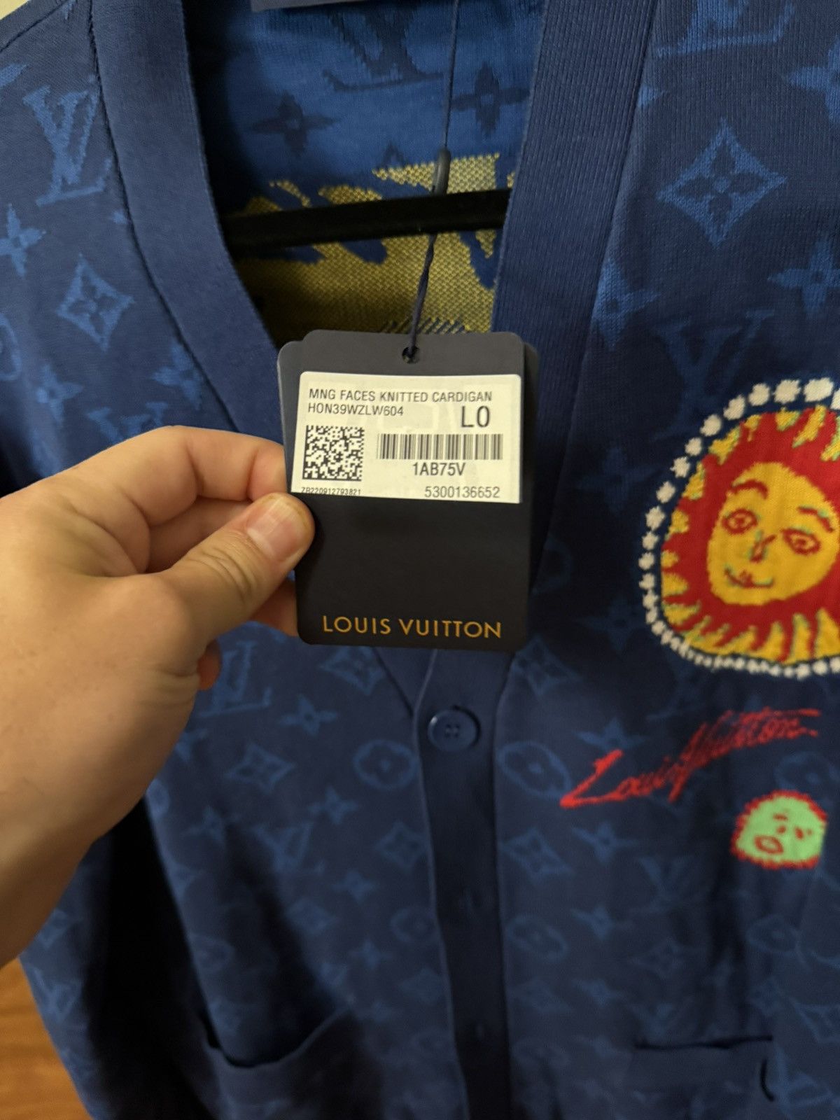 Louis Vuitton × Yayoi Kusama Louis Vuitton x Yayoi Kusama Cardigan Size US L / EU 52-54 / 3 - 4 Thumbnail